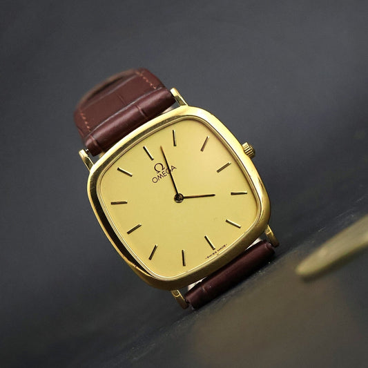 Omega De Ville - Gold Cushion NOS