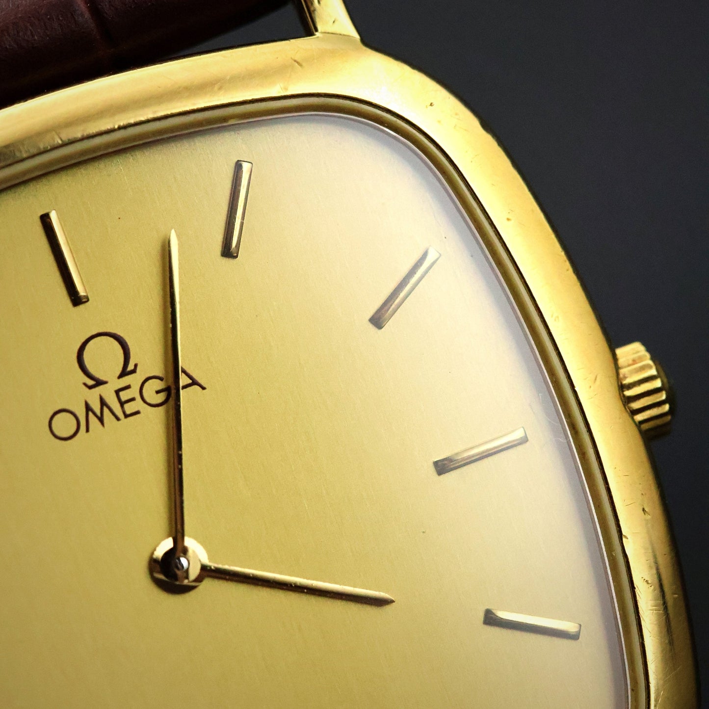 Omega De Ville - Gold Cushion NOS