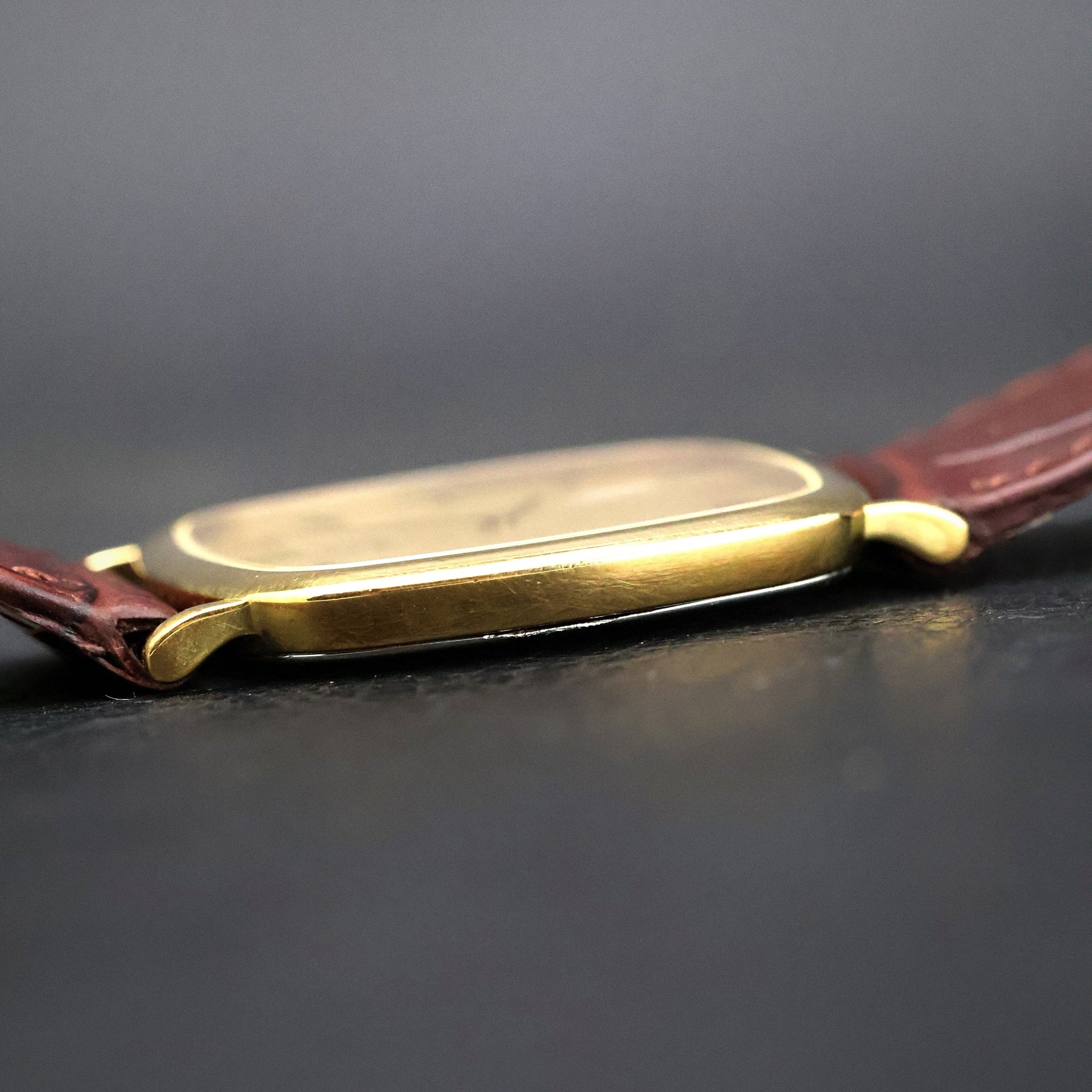 Omega De Ville - Gold Cushion NOS