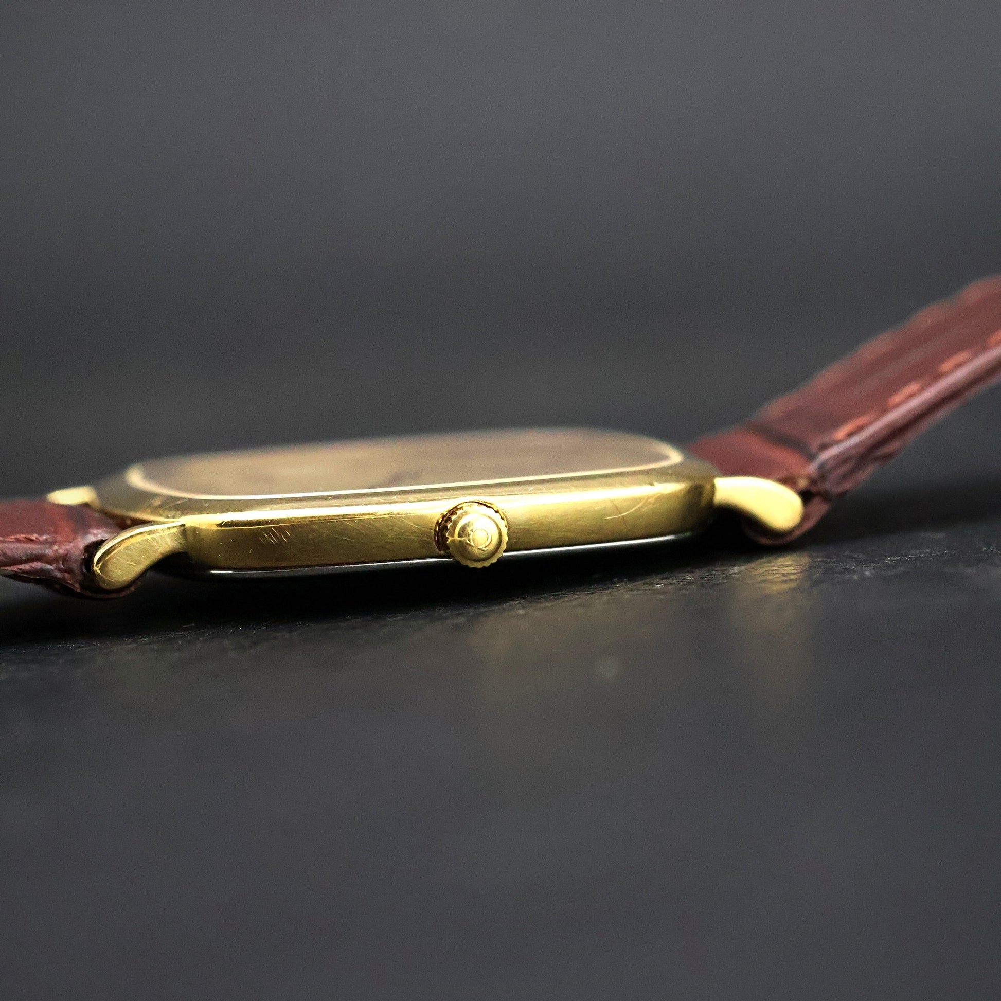 Omega De Ville - Gold Cushion NOS