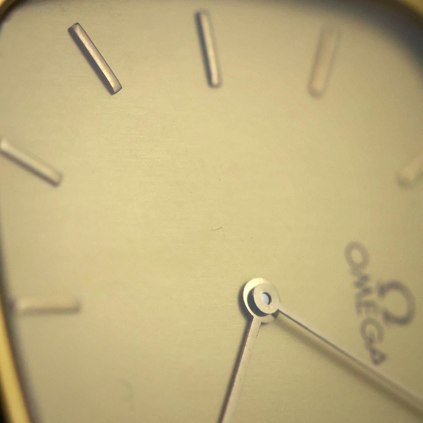 Omega De Ville - Gold Cushion NOS