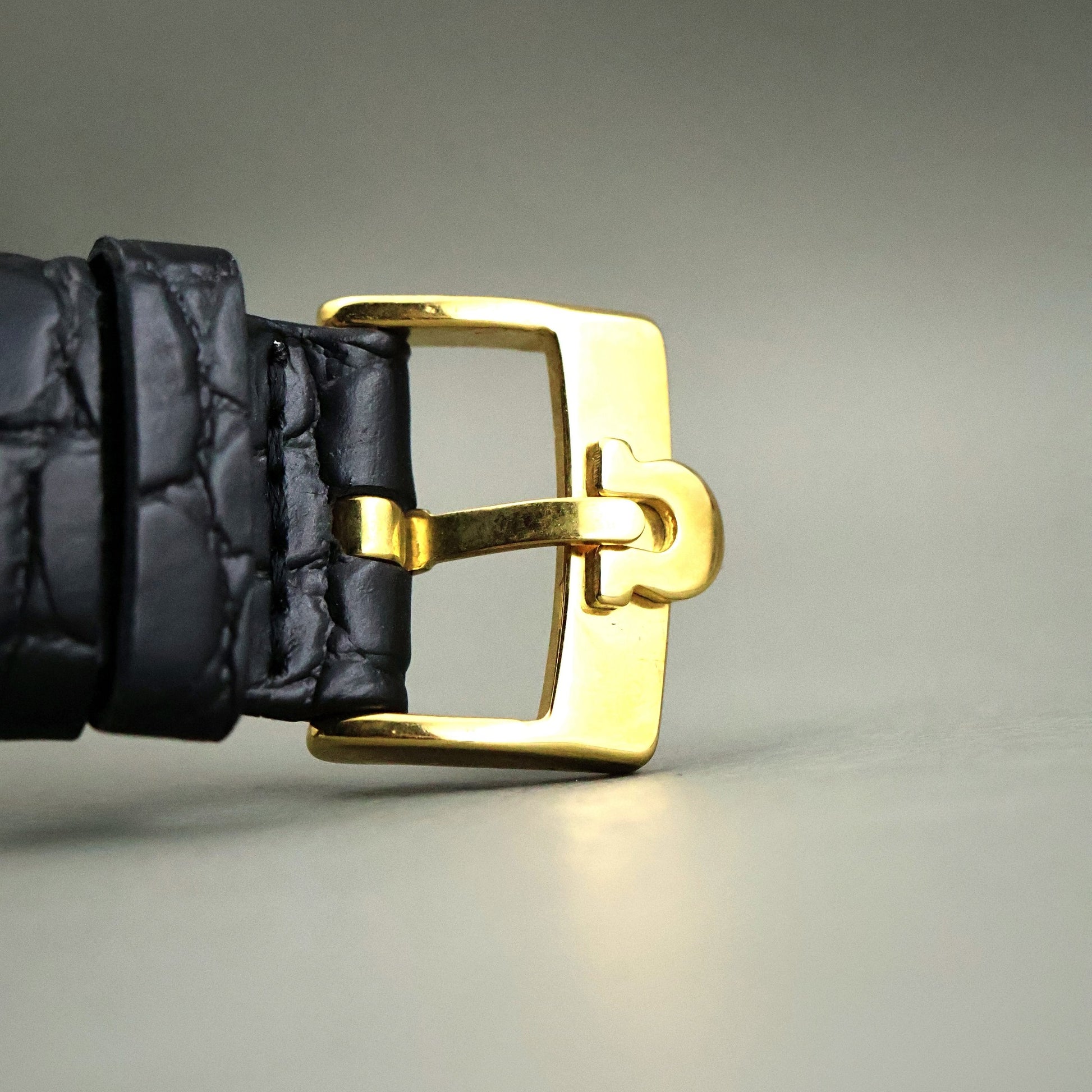 Omega Constellation Quartz - Gold, White Dial