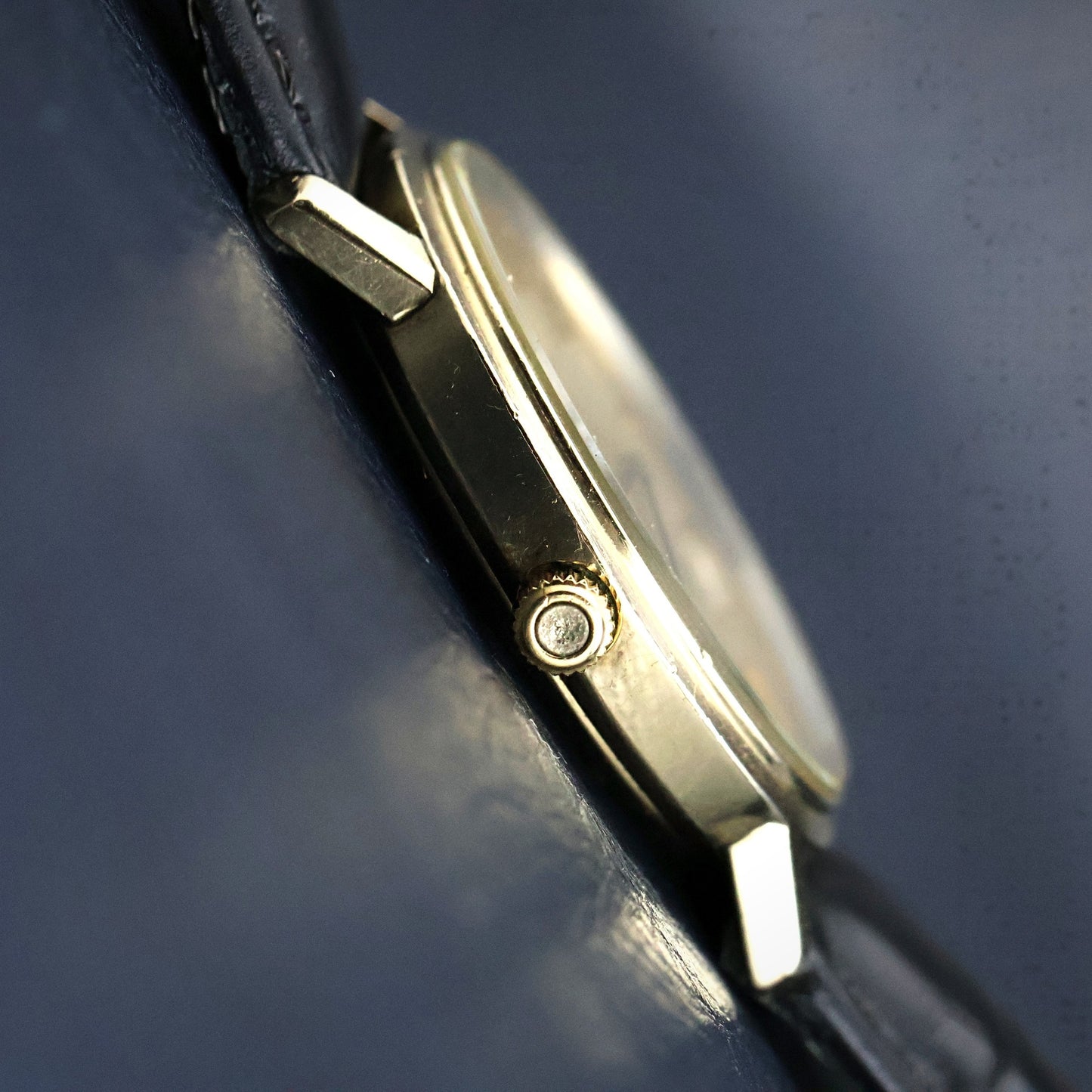 Omega De Ville Quartz - 10K Gold Filled Round