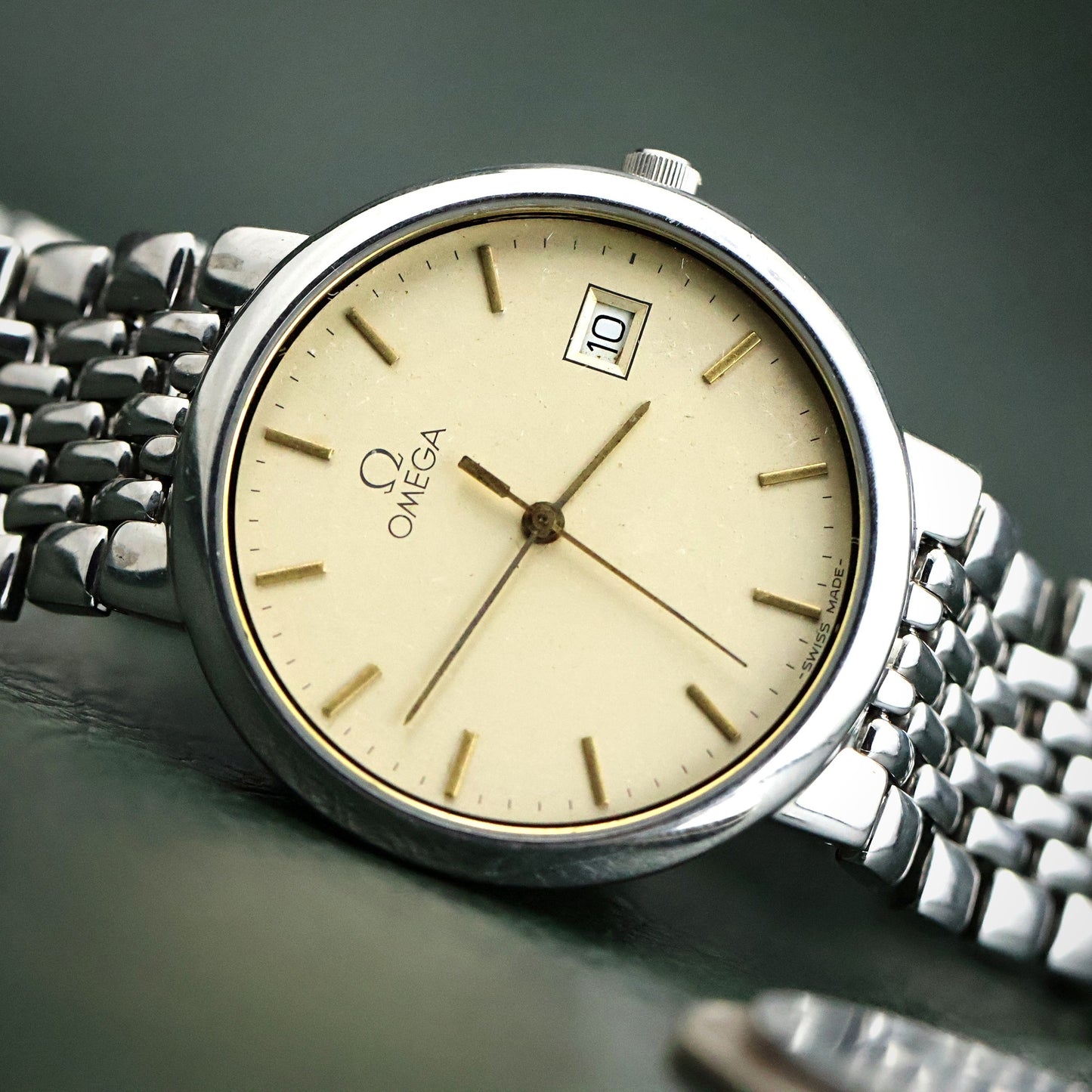 Omega - Steel Rice-Bead Bracelet, Cream Dial with Date