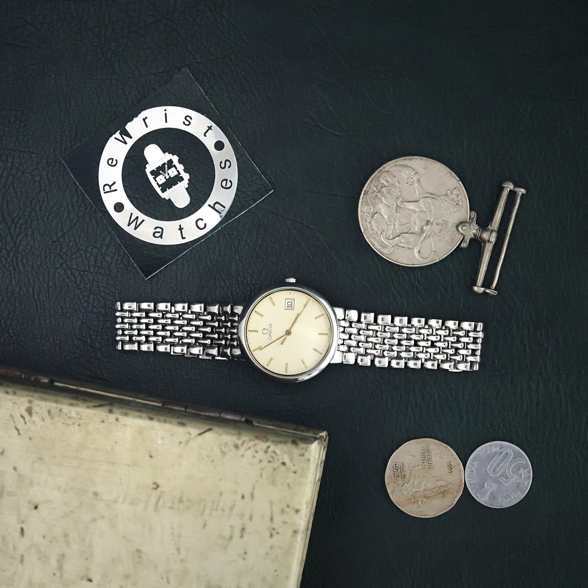 Omega - Steel Rice-Bead Bracelet, Cream Dial with Date