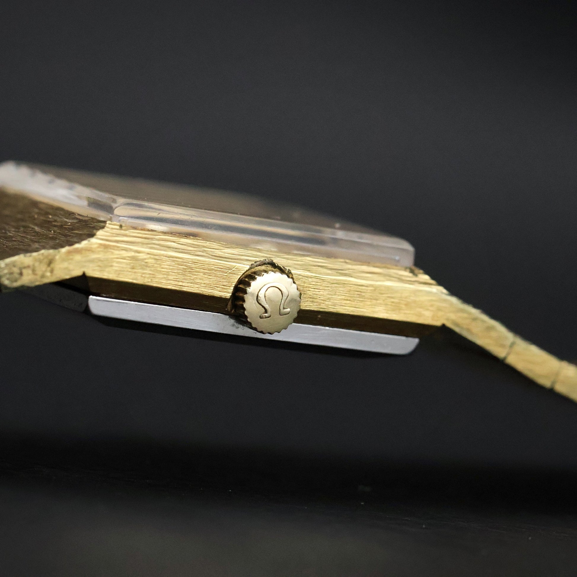 Omega Gold Dress Watch | Square Case | Gold Mesh Bracelet