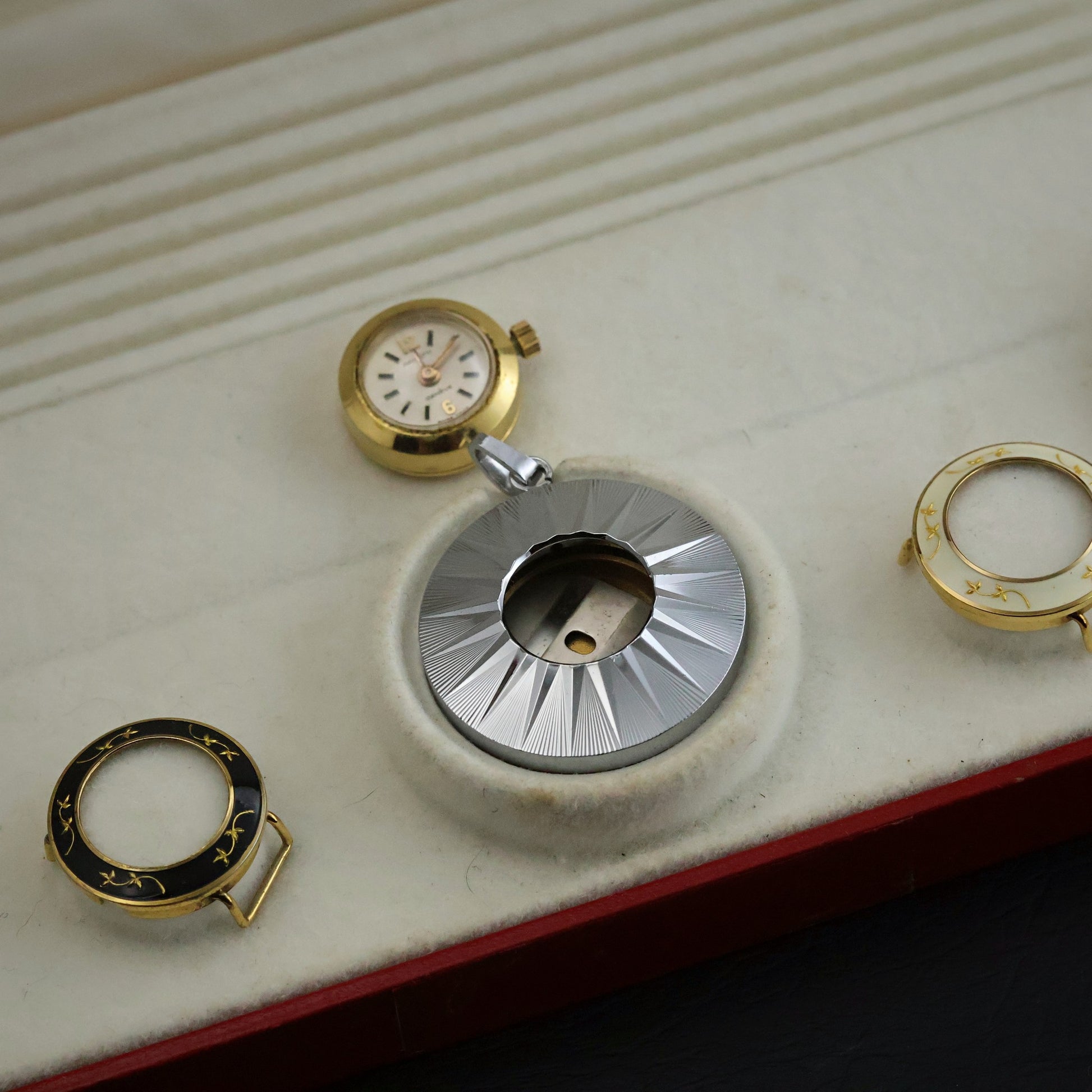 Ardath Vintage Swiss Dress Watch | Original Red Box