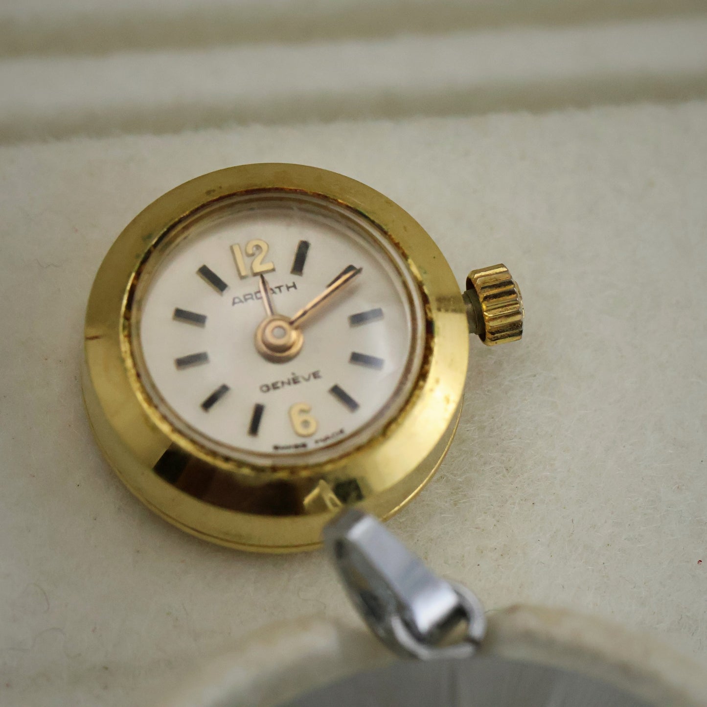 Ardath Vintage Swiss Dress Watch | Original Red Box