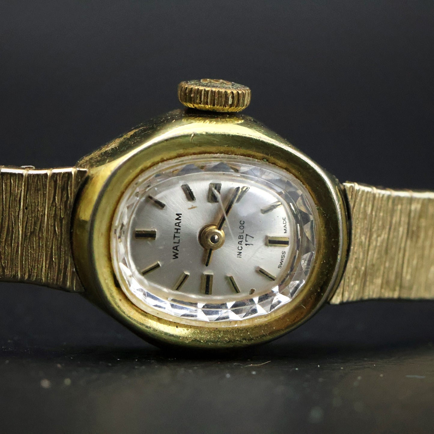 Waltham Ladies Oval Dress Watch | Gold Tone | Textured Mesh