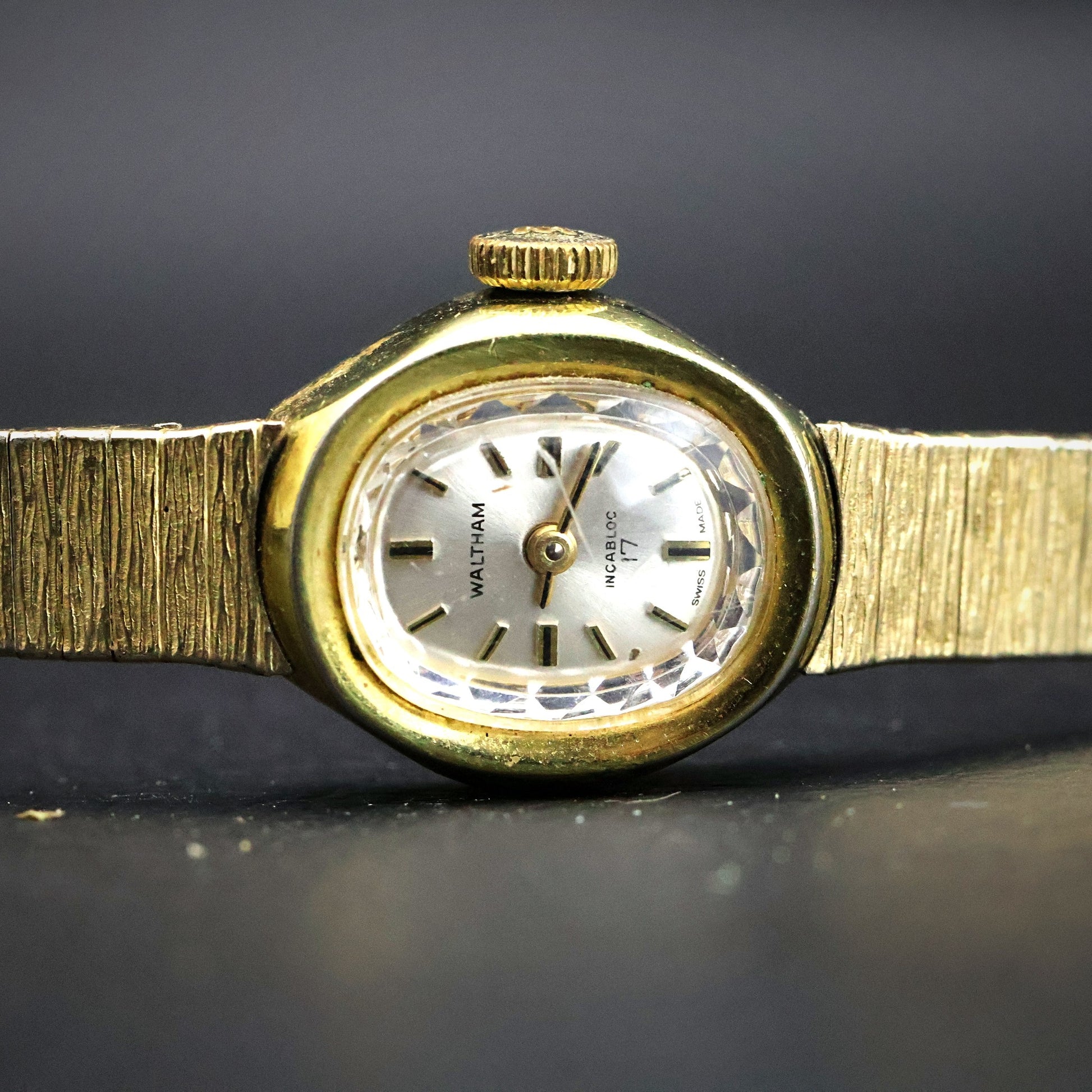 Waltham Ladies Oval Dress Watch | Gold Tone | Textured Mesh
