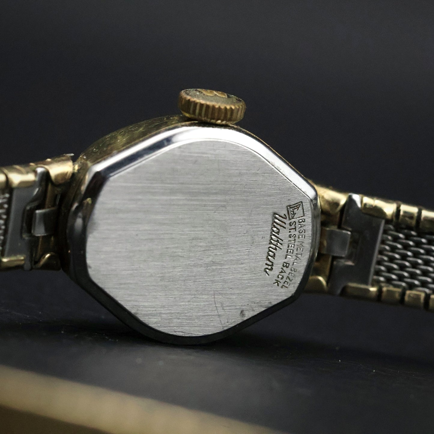 Waltham Ladies Oval Dress Watch | Gold Tone | Textured Mesh