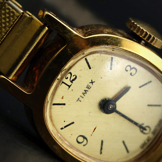Timex Ladies Oval Cushion Dress Watch | Cream Dial