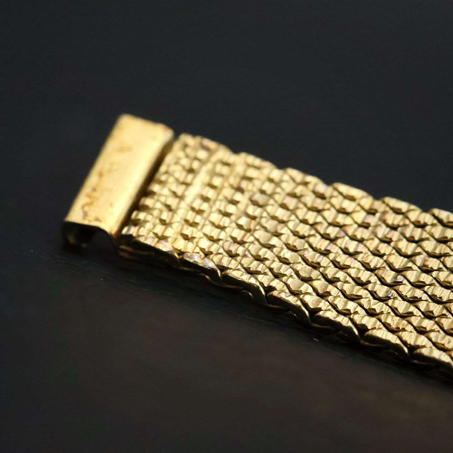 Bulova Accuquartz | Gold Tonneau | White Dial with Date