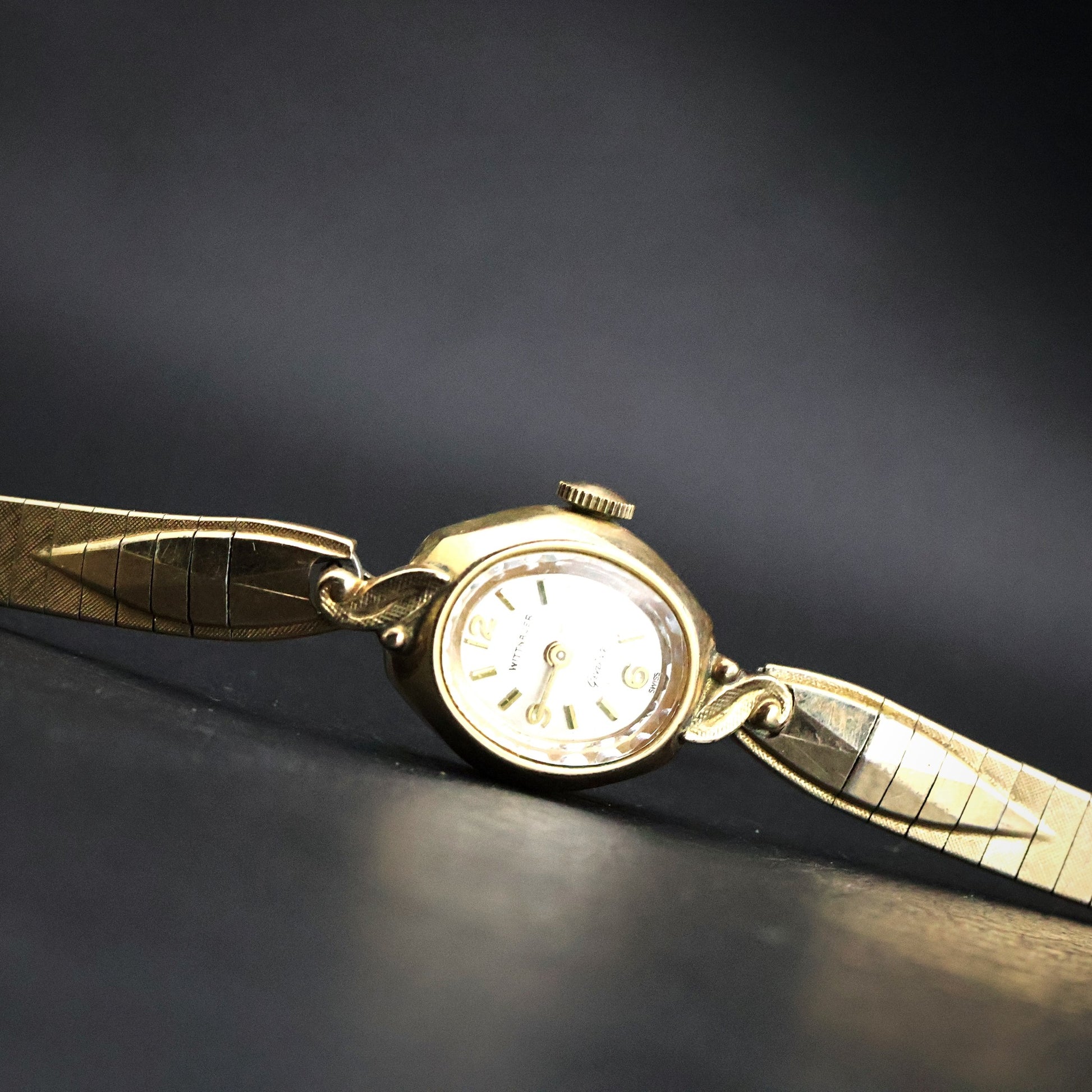Wittnauer Ladies Oval Dress Watch | Gold Filled
