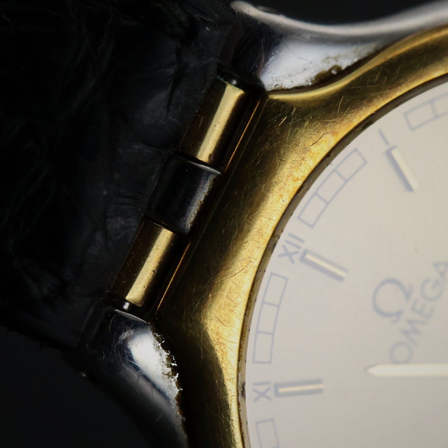 Omega De Ville Quartz | Two-Tone Steel/Gold | Champagne Roman Dial | Date