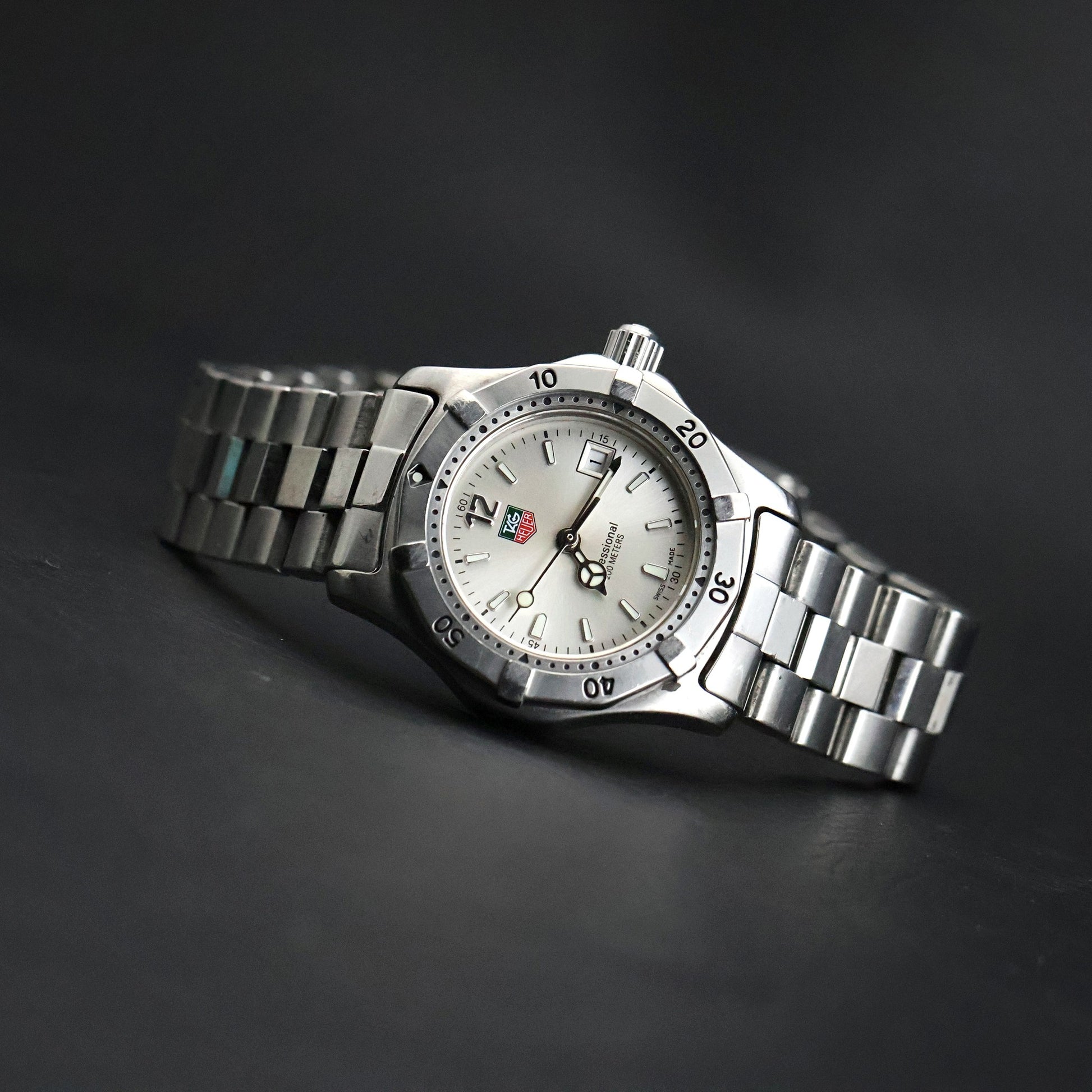 Tag Heuer Professional 2000 | Steel | Silver Dial | Rotating Bezel