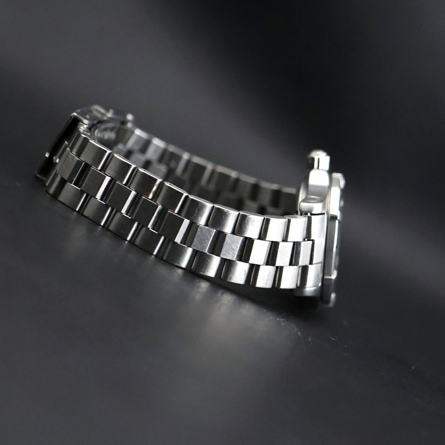 Tag Heuer Professional 2000 | Steel | Silver Dial | Rotating Bezel