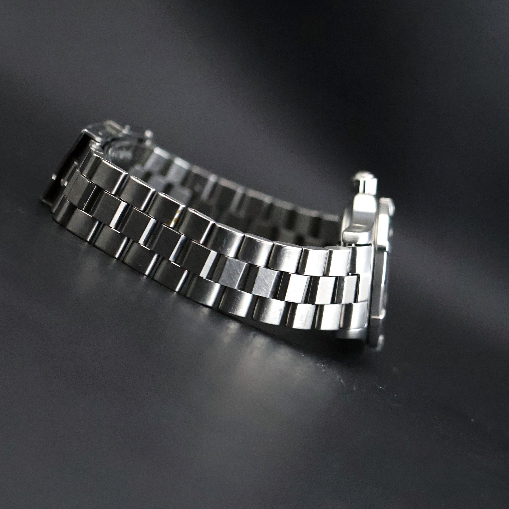 Tag Heuer Professional 2000 | Steel | Silver Dial | Rotating Bezel