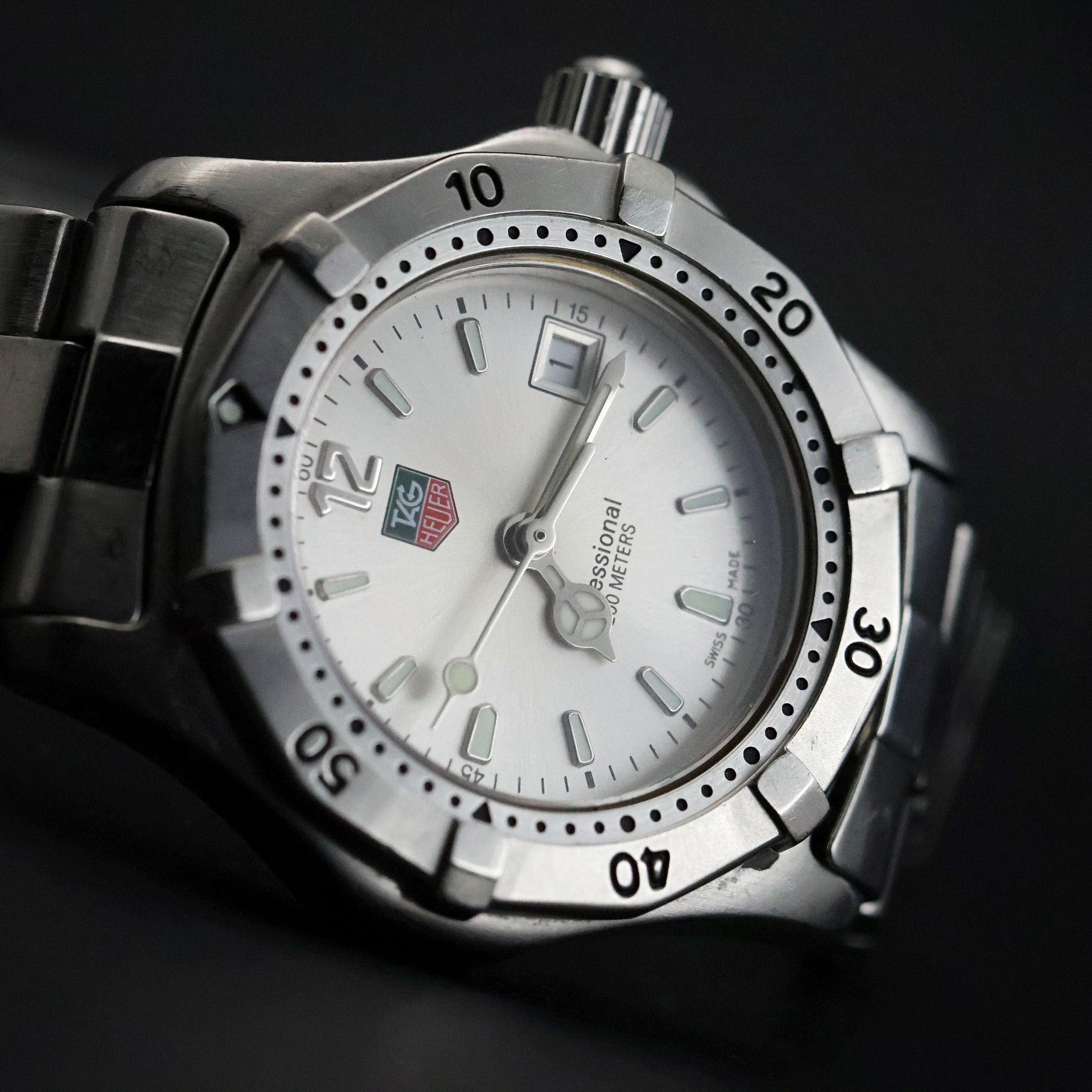 Tag Heuer Professional 2000 | Steel | Silver Dial | Rotating Bezel
