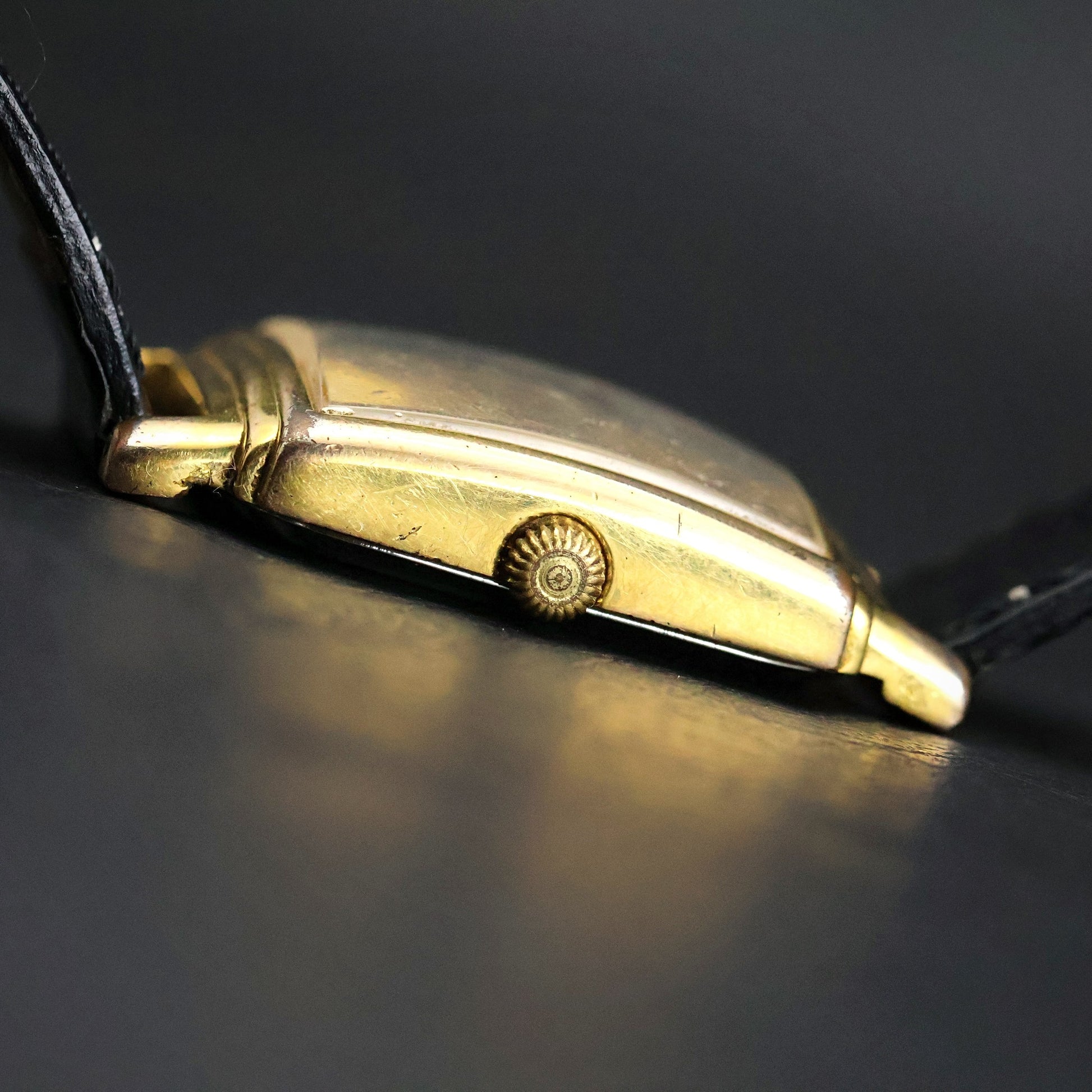 Fossil Moonphase | Gold Square | White Roman Dial