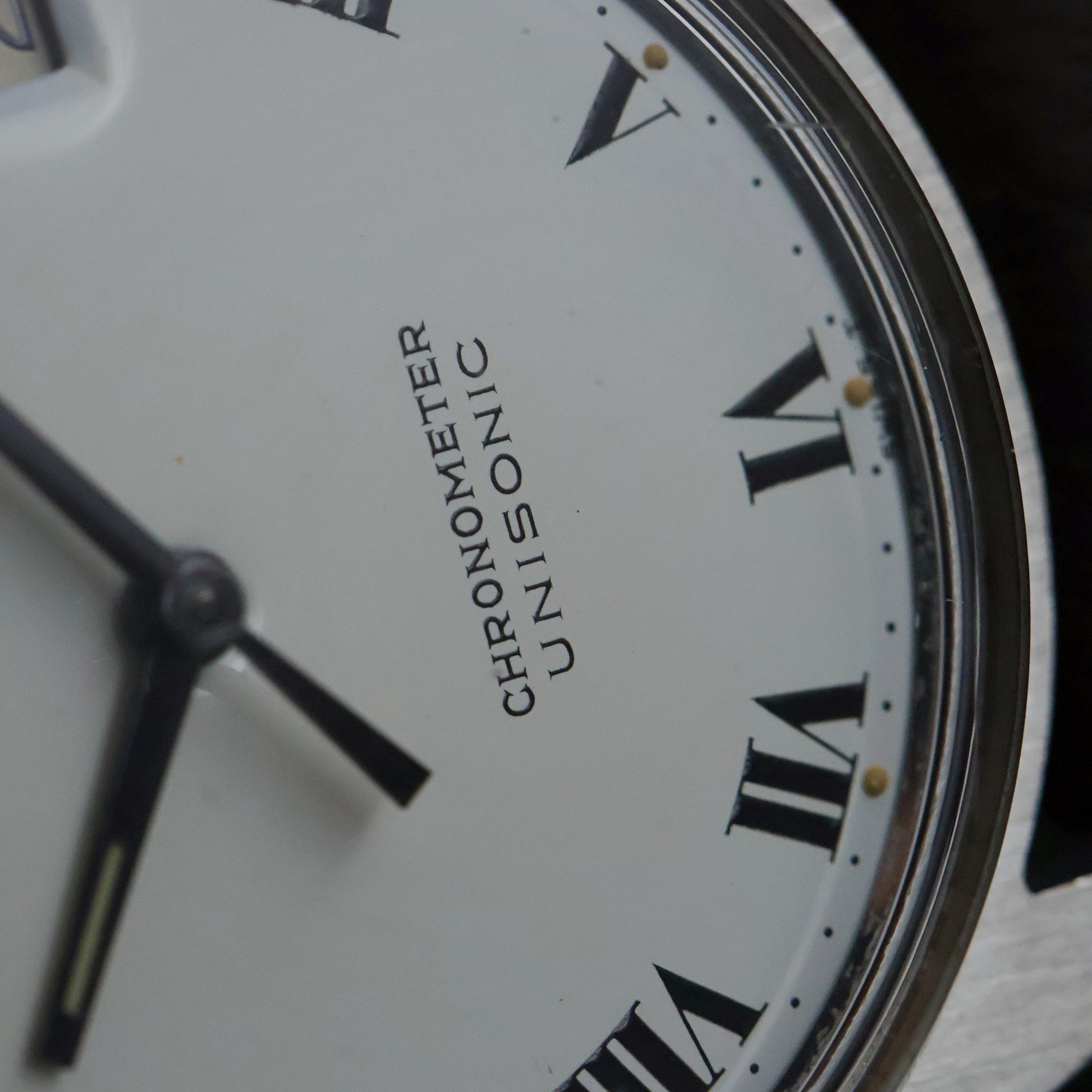 Universal Genève Unisonic Chronometer | Tuning Fork | Steel Tonneau | 1970s