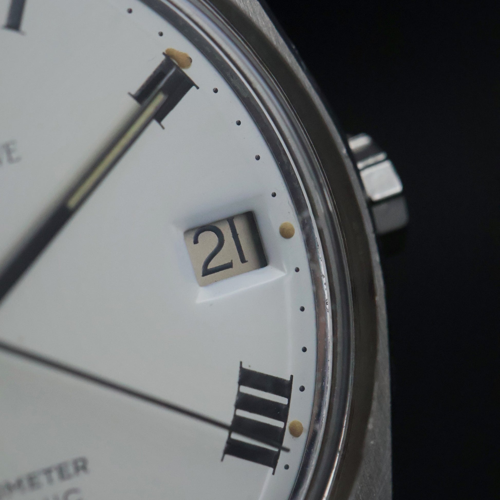Universal Genève Unisonic Chronometer | Tuning Fork | Steel Tonneau | 1970s