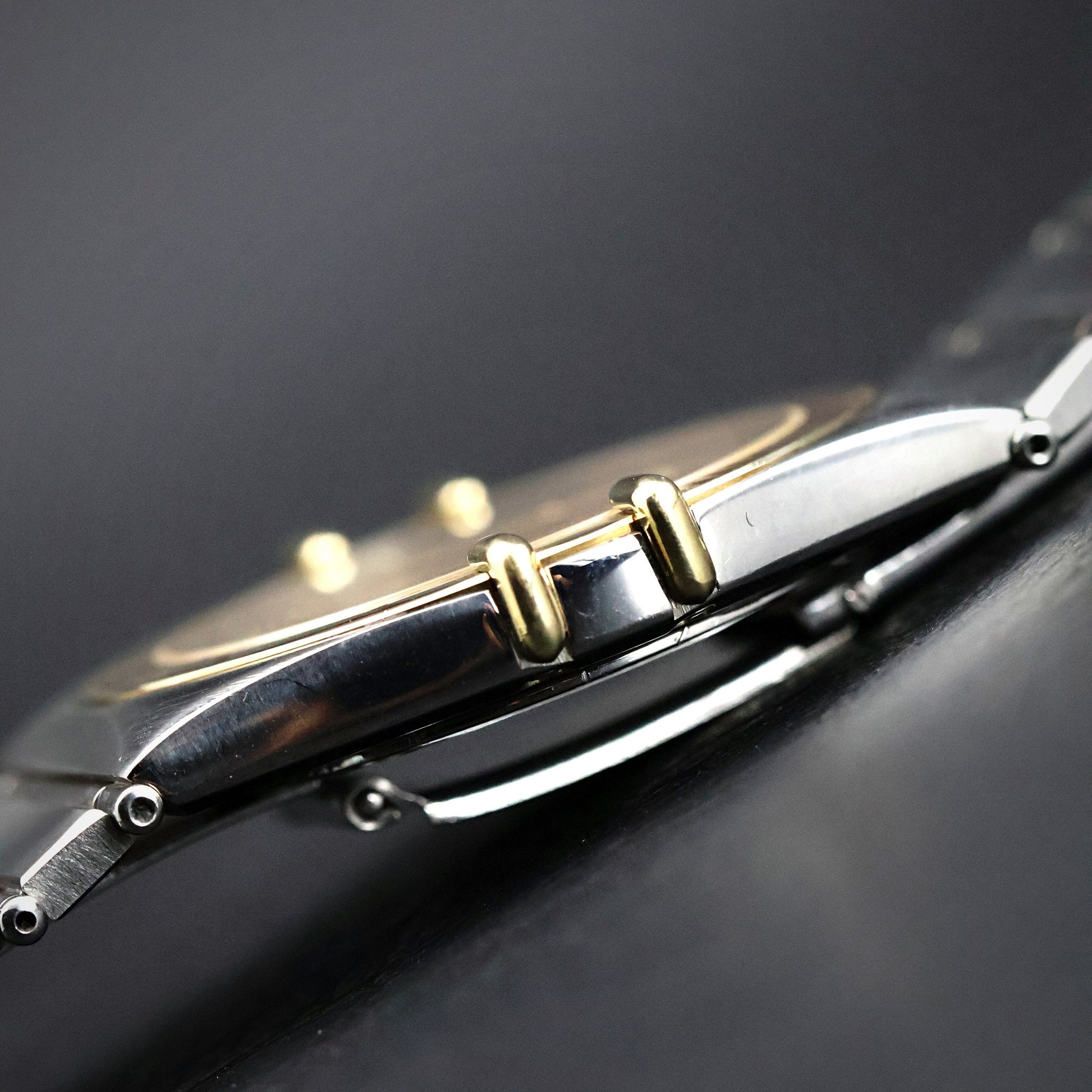 Omega Constellation Manhattan | Two-Tone Steel/Gold | Champagne Textured Dial