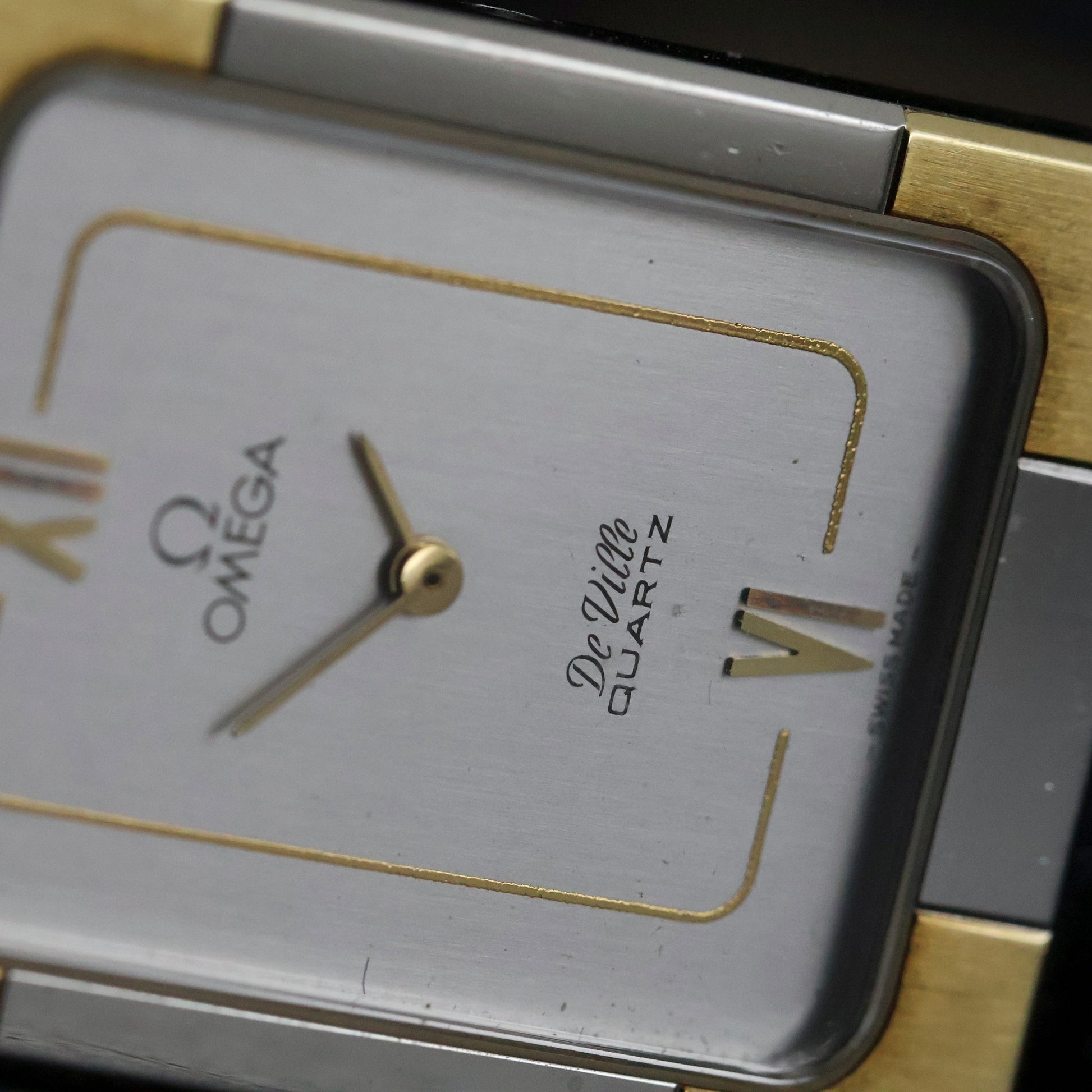 Omega De Ville Quartz Tank | Two-Tone | Silver Grey Dial | Caliber 1350
