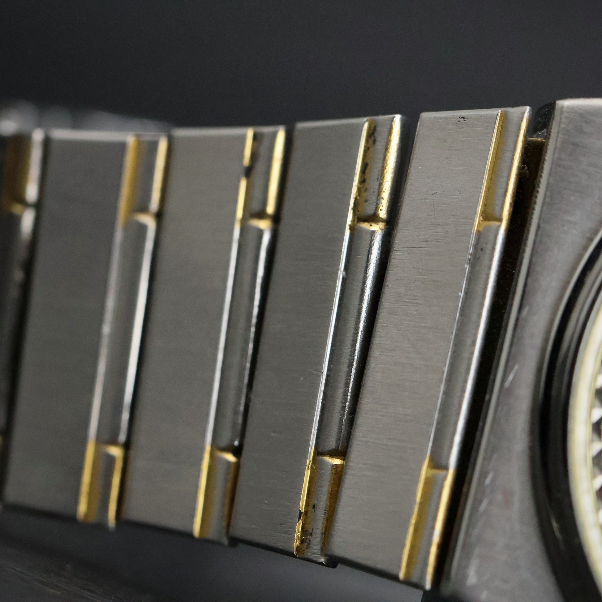 Favre-Leuba Geneve Automatic | Black Waffle Dial | Pyramid Bezel | Ref 6618-53