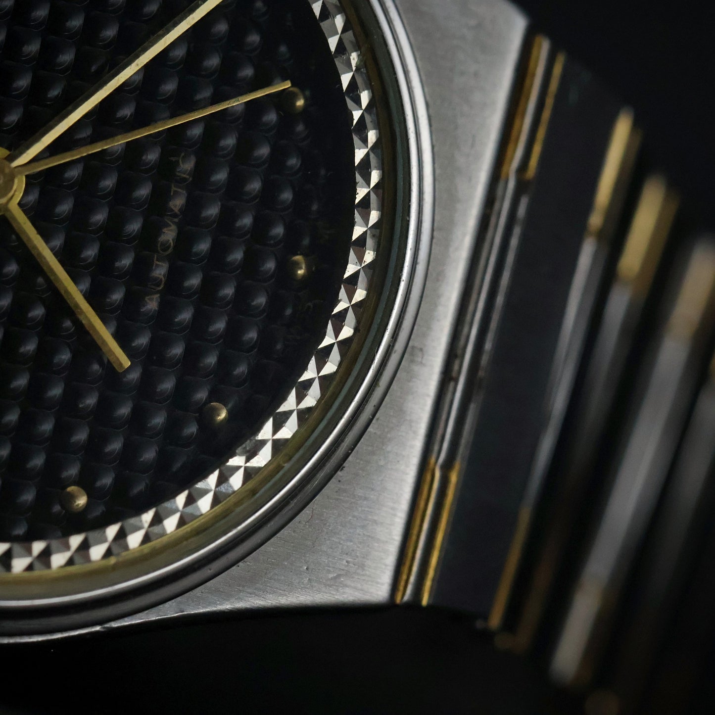 Favre-Leuba Geneve Automatic | Black Waffle Dial | Pyramid Bezel | Ref 6618-53