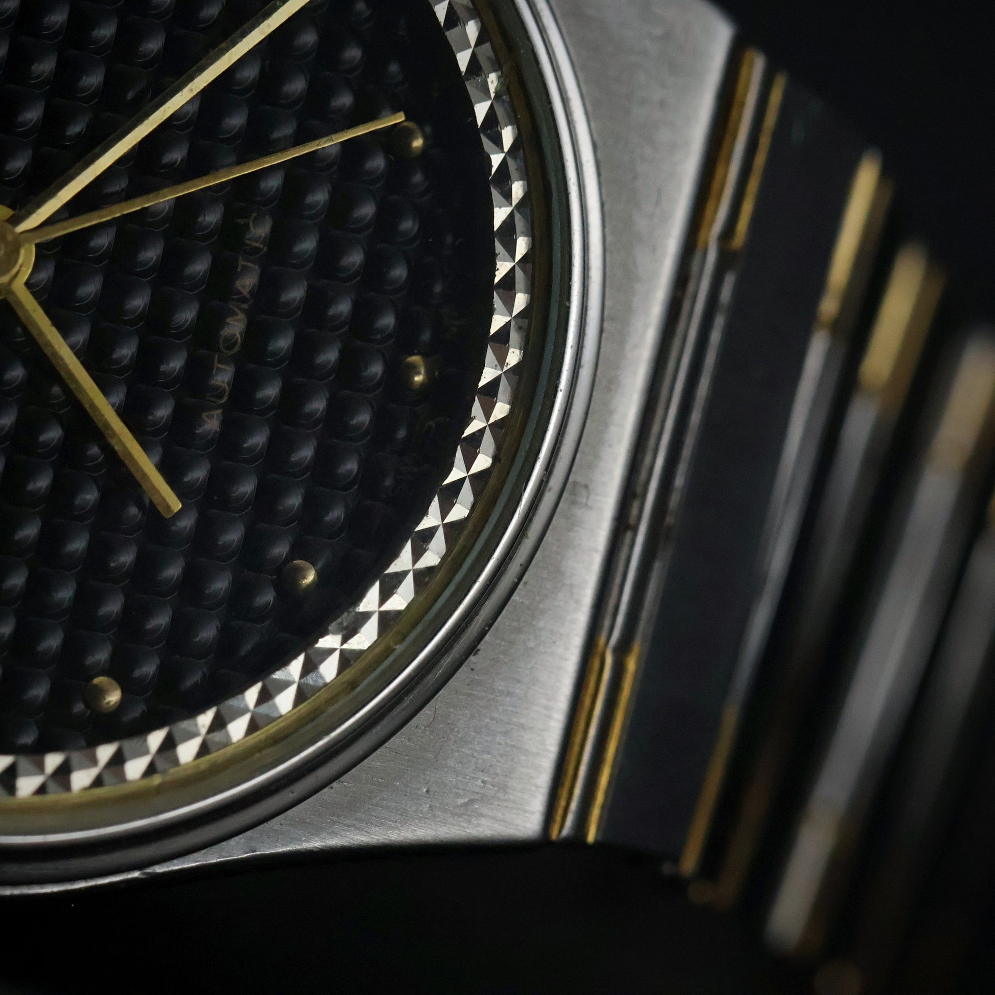 Favre-Leuba Geneve Automatic | Black Waffle Dial | Pyramid Bezel | Ref 6618-53