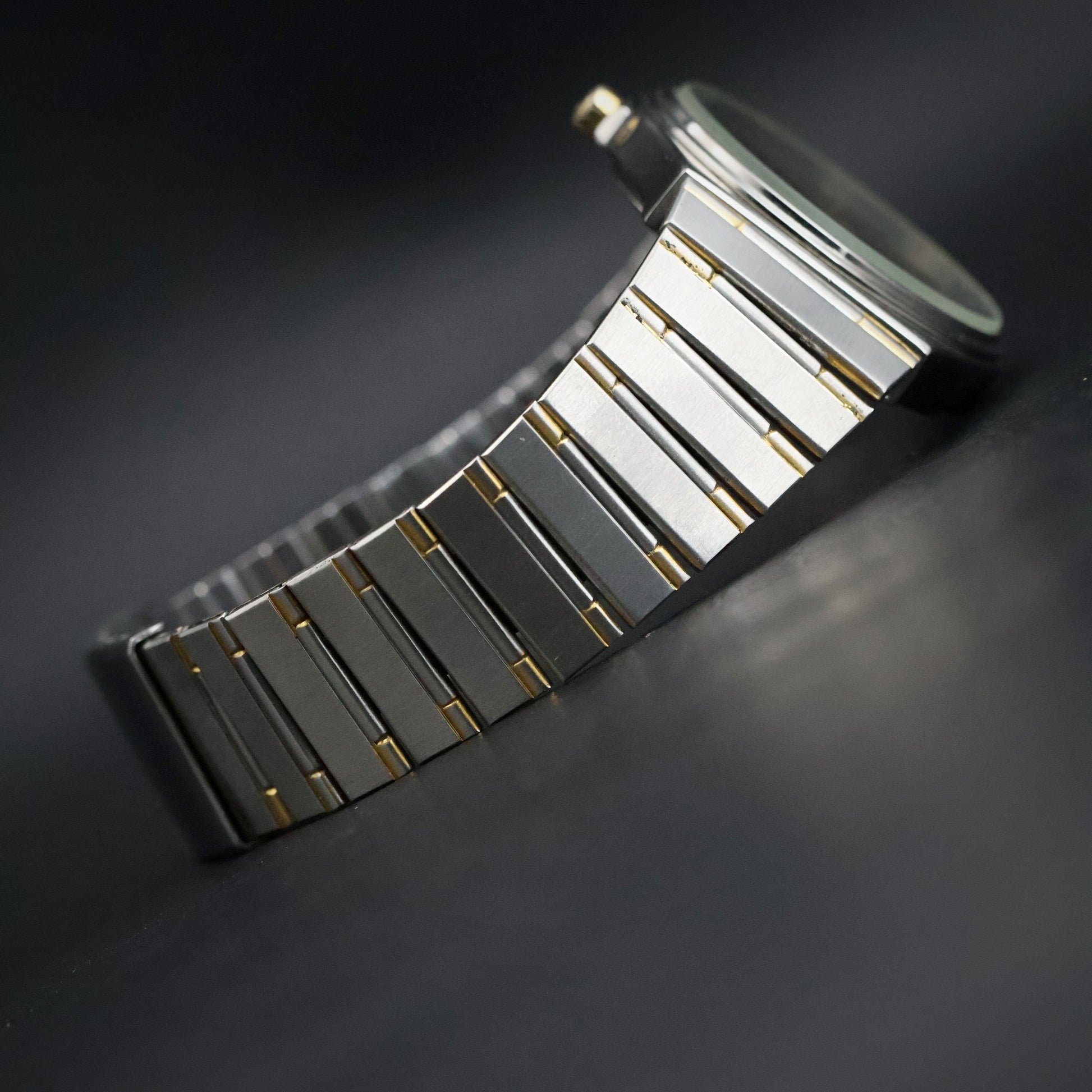 Favre-Leuba Geneve Automatic | Black Waffle Dial | Pyramid Bezel | Ref 6618-53