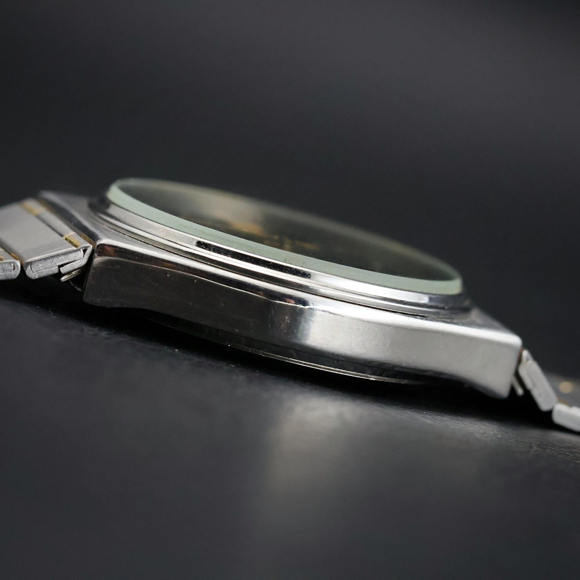 Favre-Leuba Geneve Automatic | Black Waffle Dial | Pyramid Bezel | Ref 6618-53
