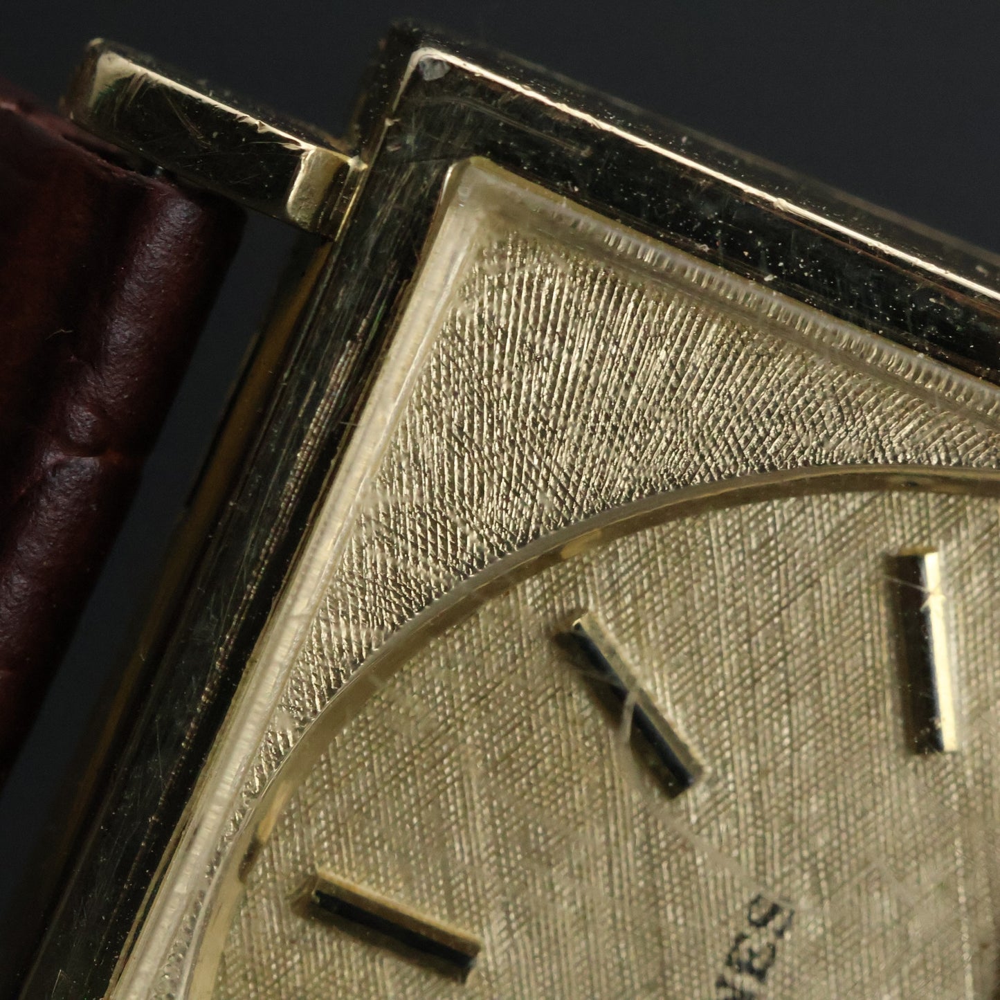 Longines Vintage Square Dress | 10K Gold Filled | Cream Linen Dial | Two-Hand Manual Wind