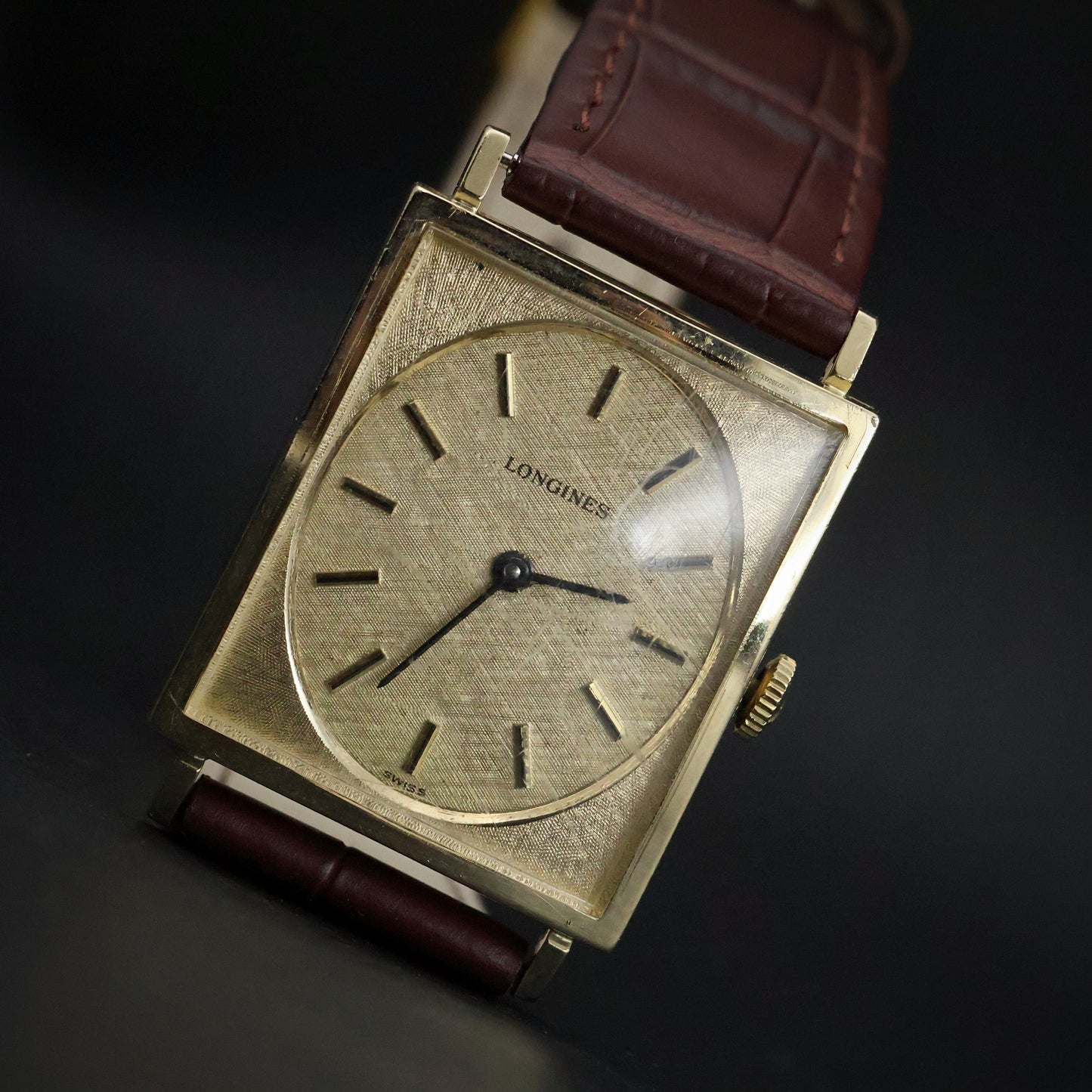 Longines Vintage Square Dress | 10K Gold Filled | Cream Linen Dial | Two-Hand Manual Wind