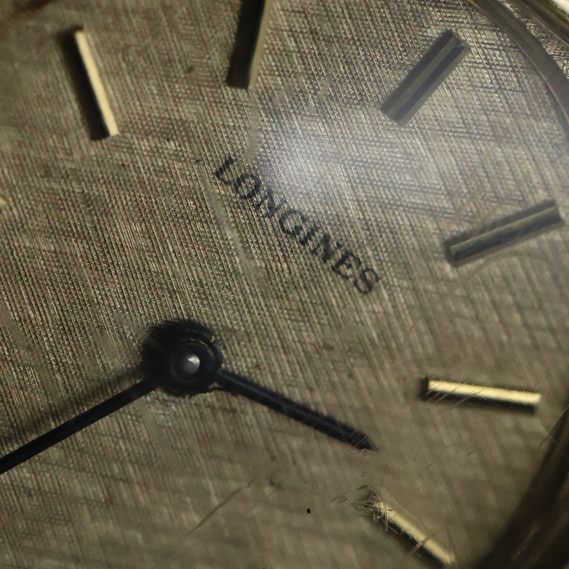 Longines Vintage Square Dress | 10K Gold Filled | Cream Linen Dial | Two-Hand Manual Wind
