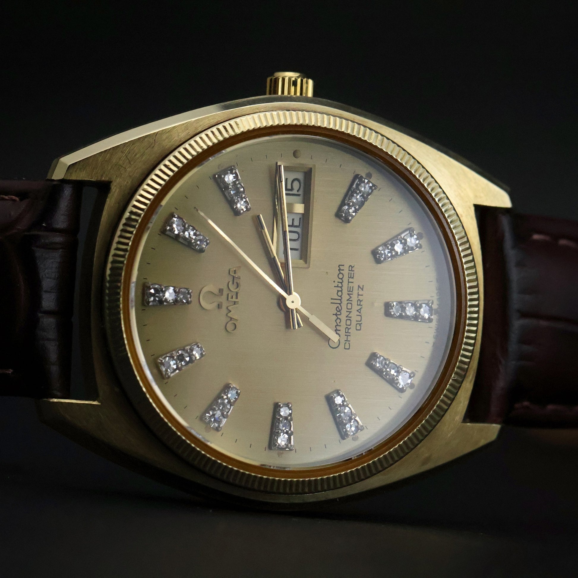 Omega Constellation Chronometer Day-Date Quartz | Gold | Champagne Diamond Dial | Fluted Bezel