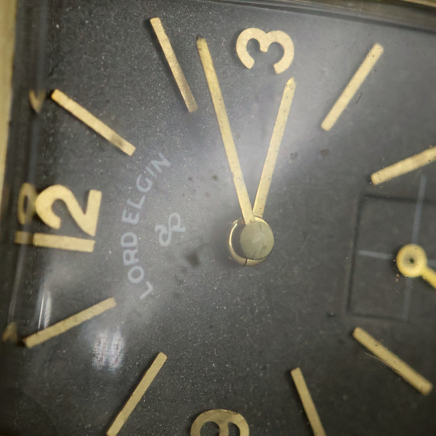 Lord Elgin 14K Gold-Filled Tank | Charcoal Dial | Sub-Seconds | Manual Wind