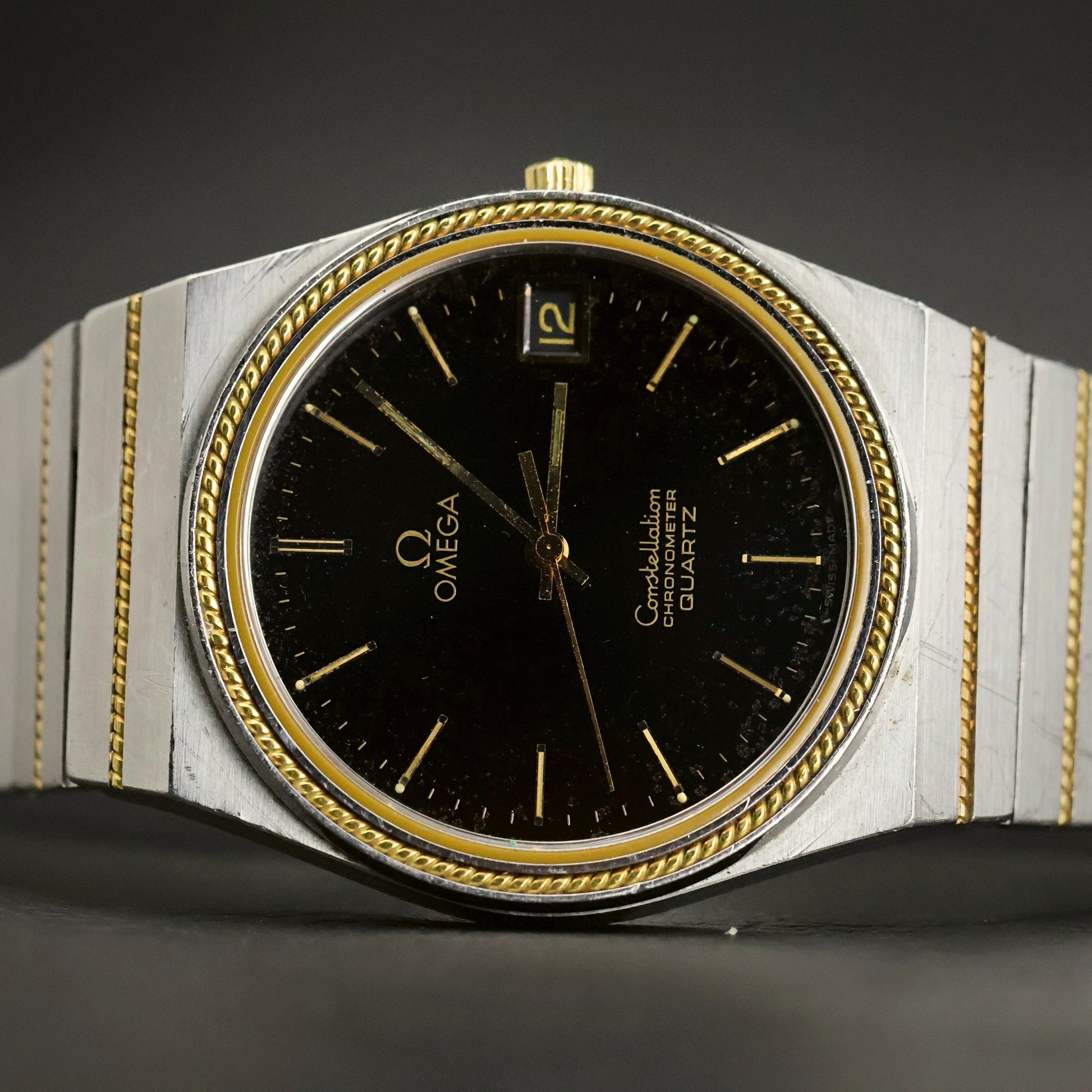 Omega Constellation Chronometer | Glossy Black Dial | Two-Tone | Quartz