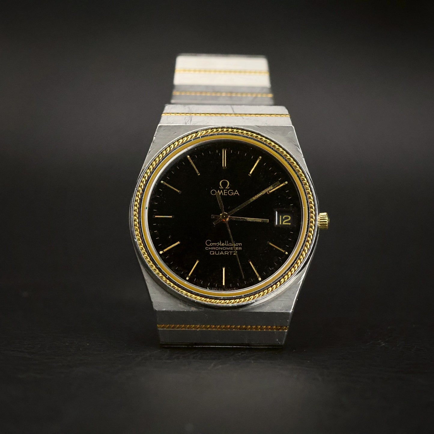 Omega Constellation Chronometer | Glossy Black Dial | Two-Tone | Quartz