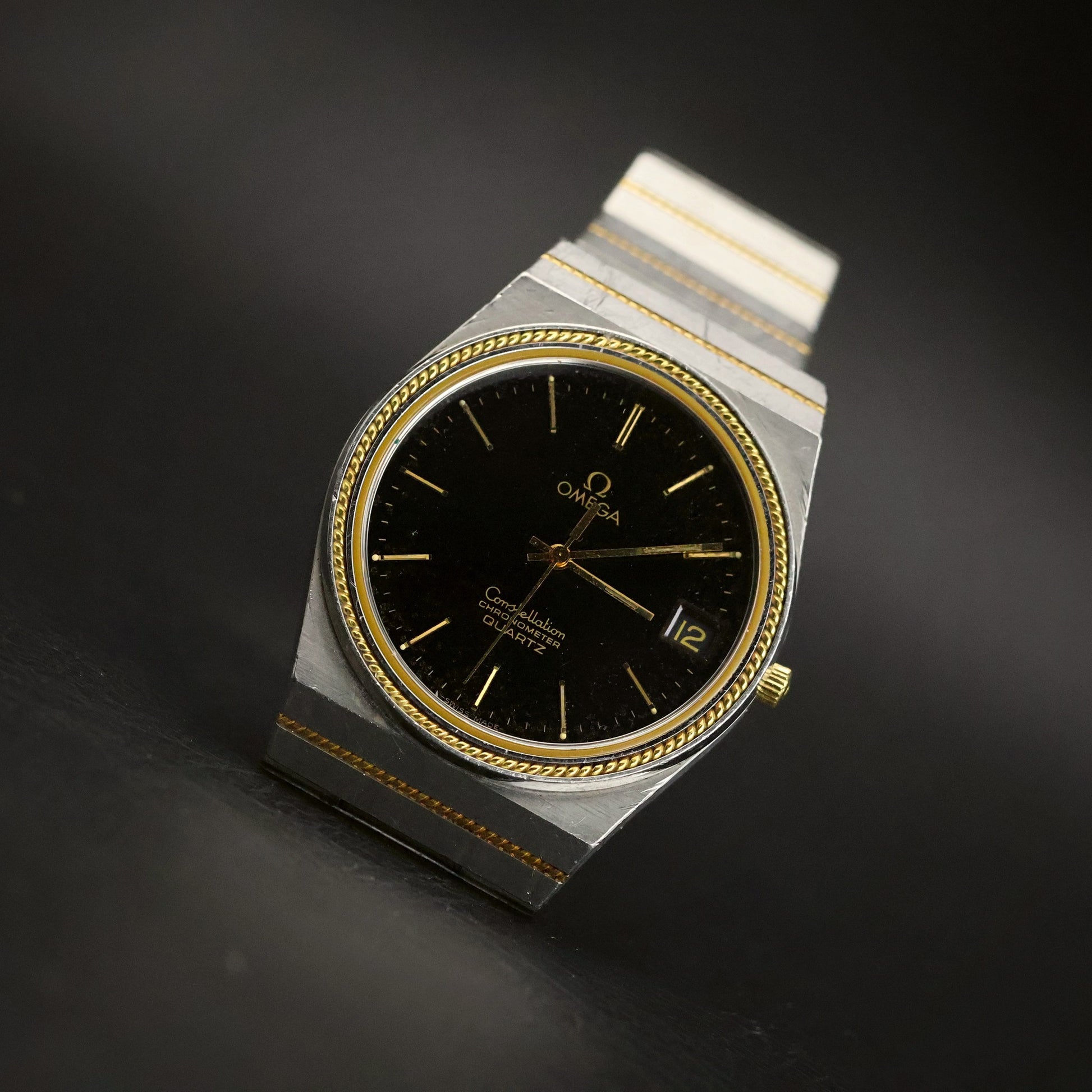 Omega Constellation Chronometer | Glossy Black Dial | Two-Tone | Quartz