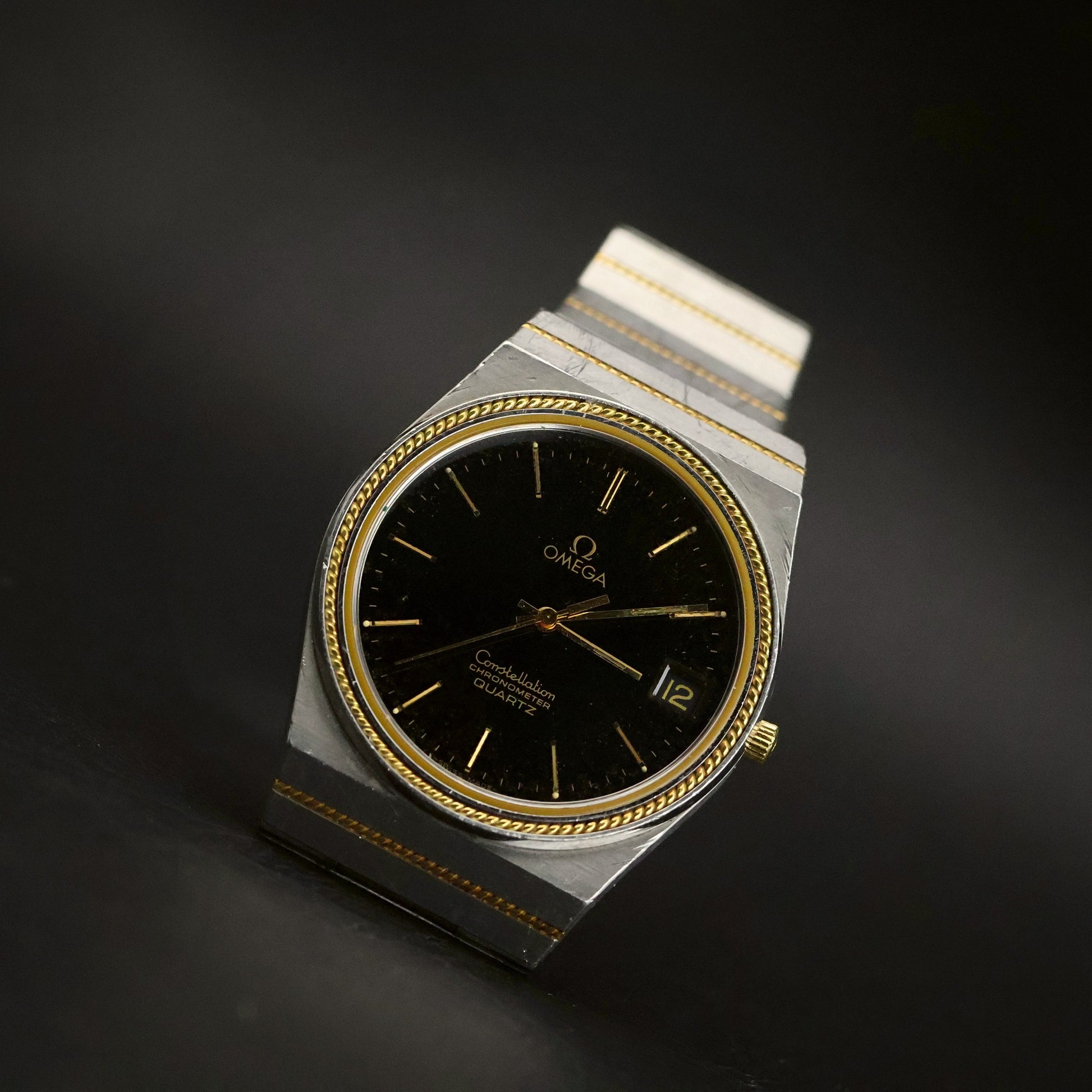 Omega Constellation Chronometer | Glossy Black Dial | Two-Tone | Quartz