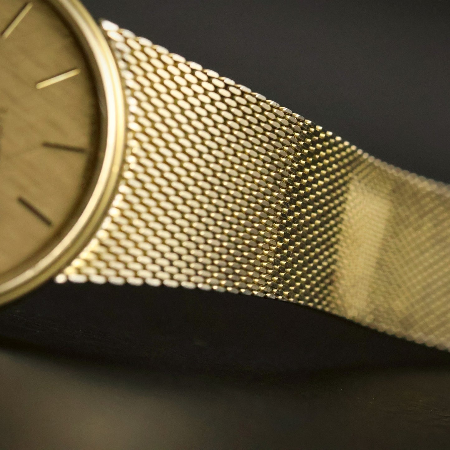 Omega De Ville | Champagne Linen Dial | Gold | Mesh Bracelet | Quartz