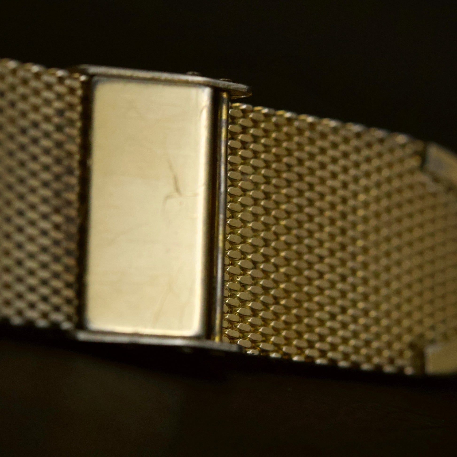 Omega De Ville | Champagne Linen Dial | Gold | Mesh Bracelet | Quartz