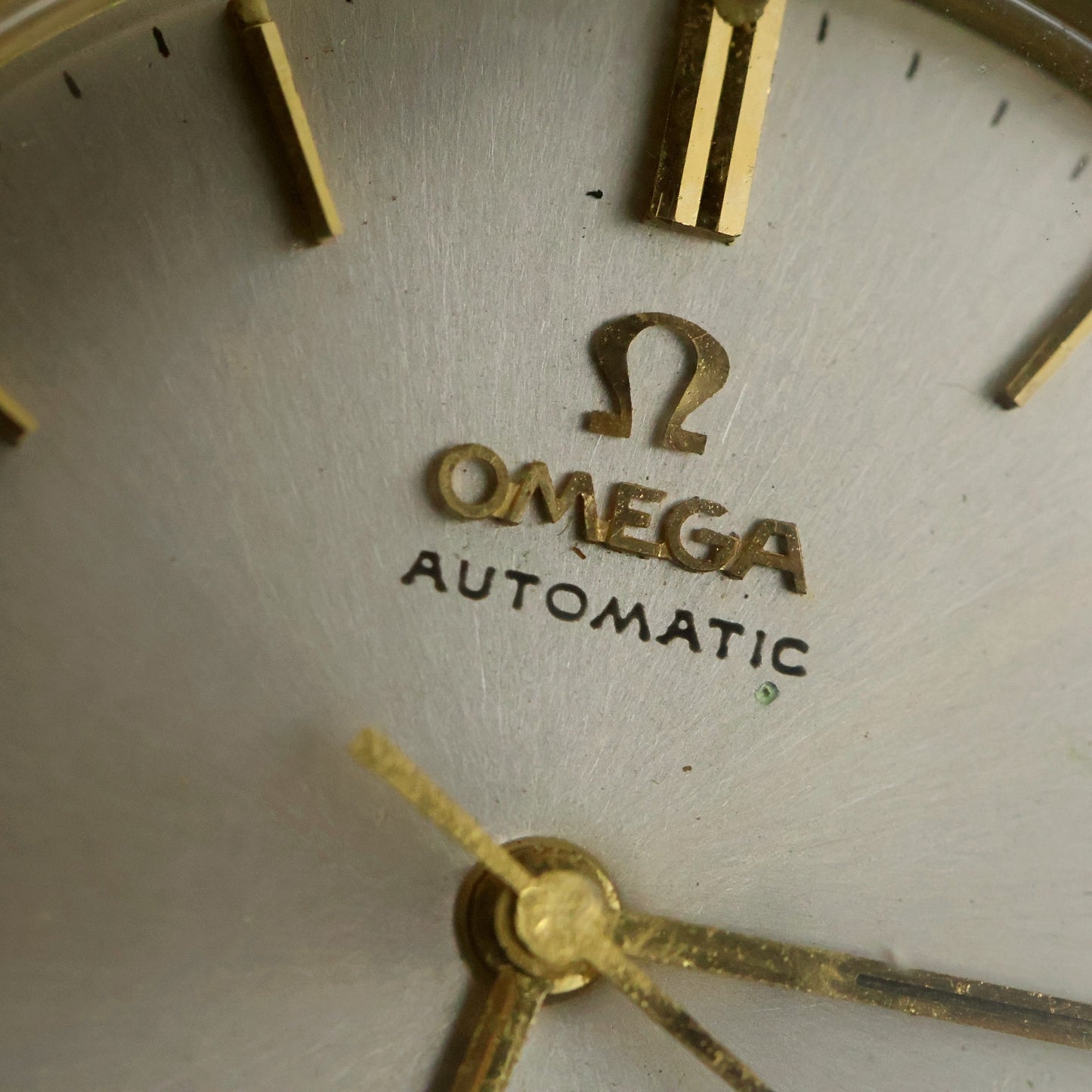 Omega Seamaster Automatic | Silver Sunburst Dial | Gold-Capped | 1966 Presentation