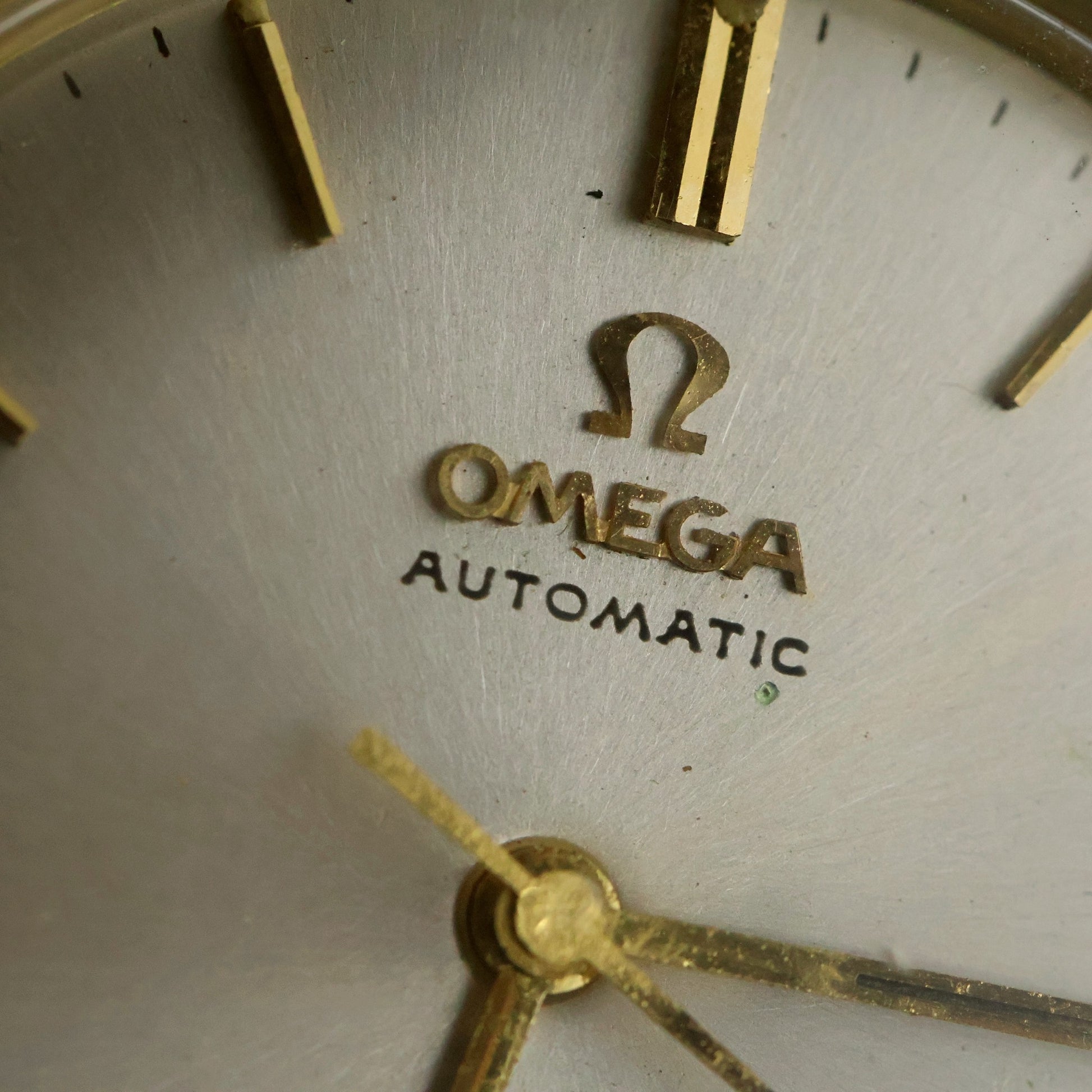 Omega Seamaster Automatic | Silver Sunburst Dial | Gold-Capped | 1966 Presentation