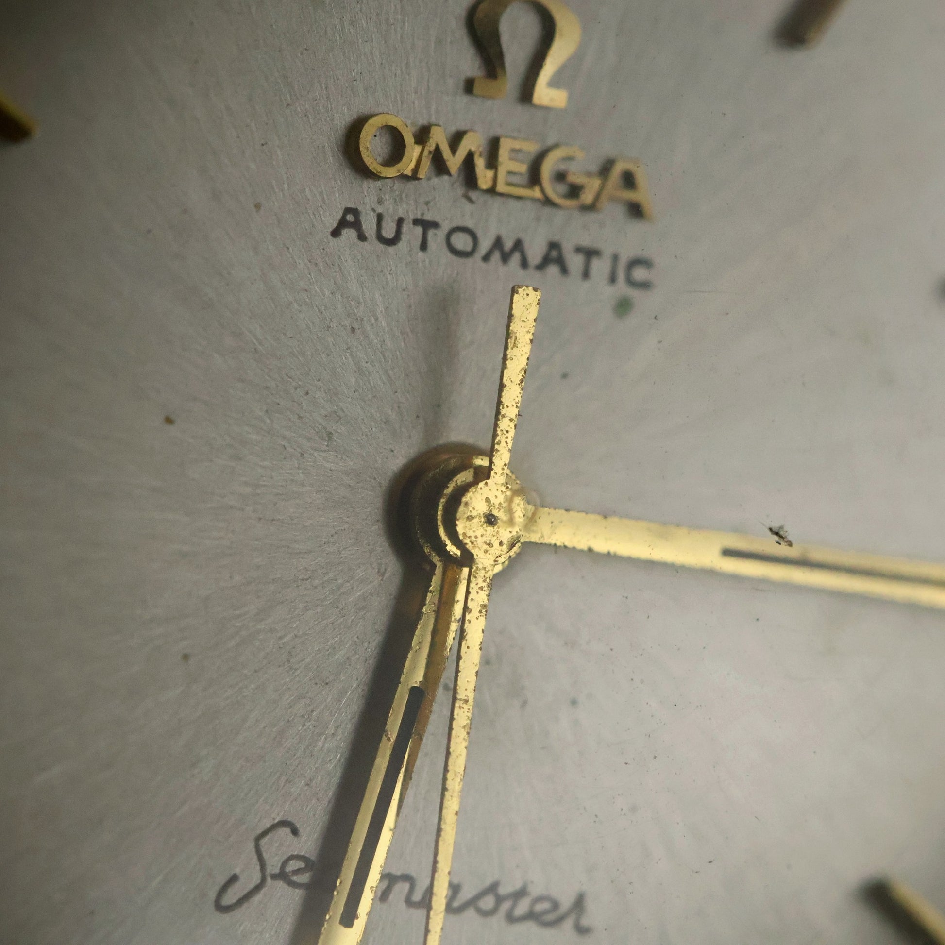 Omega Seamaster Automatic | Silver Sunburst Dial | Gold-Capped | 1966 Presentation