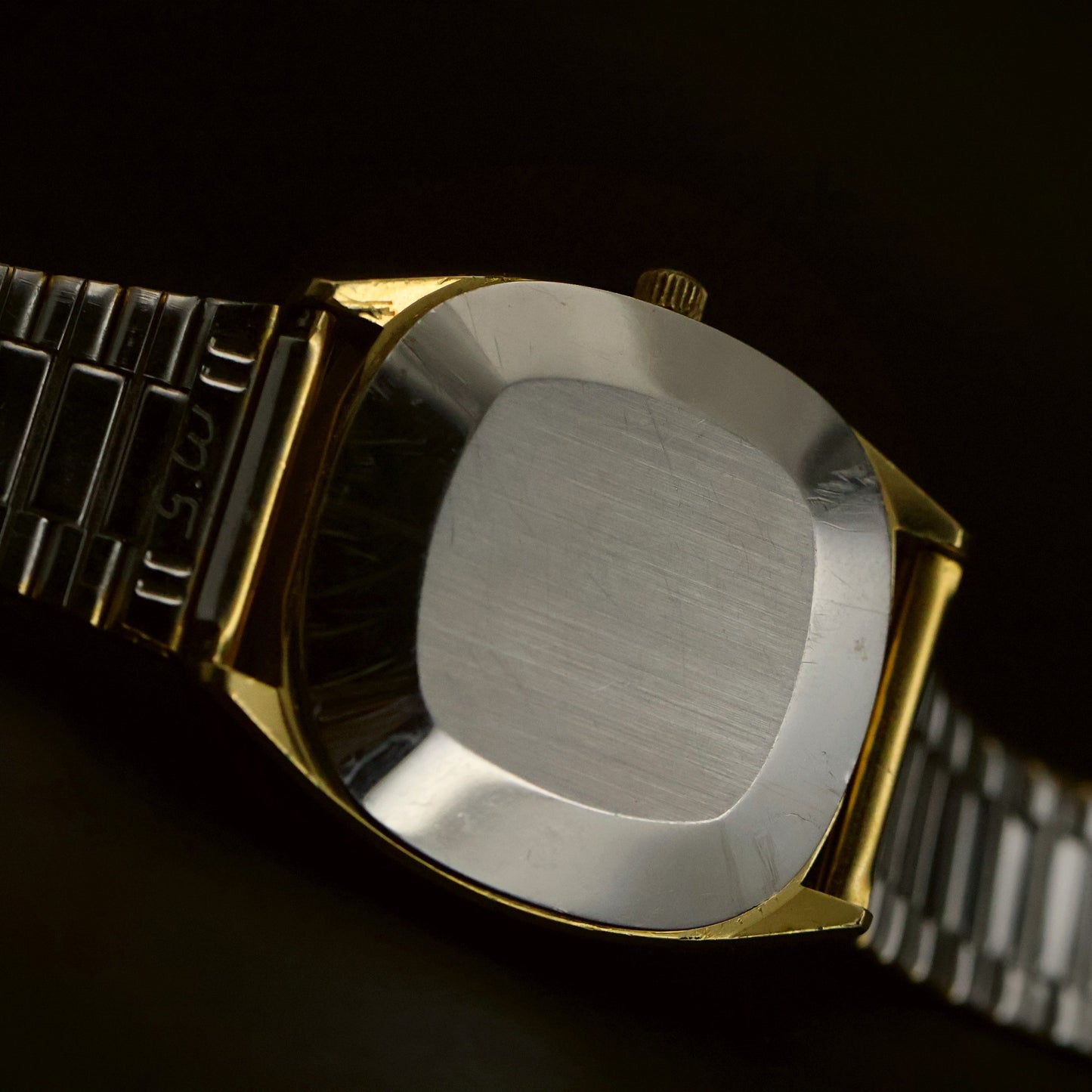 Omega De Ville Quartz | Champagne Dial | Gold Cushion Case | Date