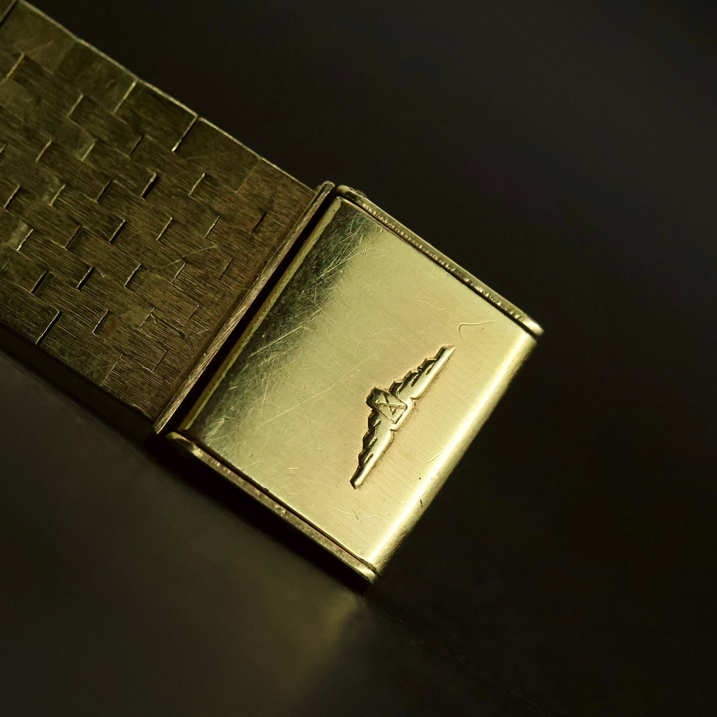 Longines Tonneau | Champagne Dial | Gold-Tone Case | Brick Bracelet