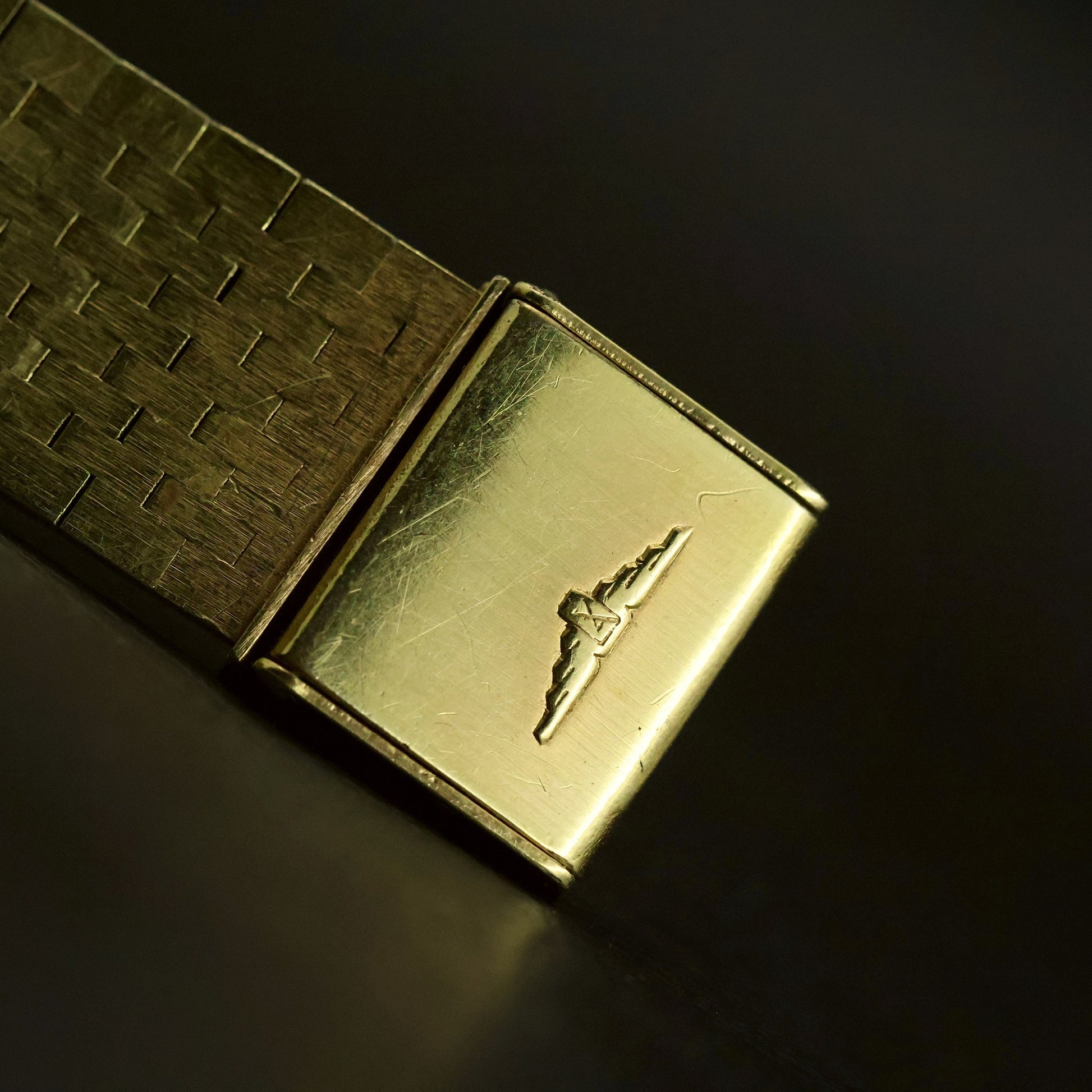 Longines Tonneau | Champagne Dial | Gold-Tone Case | Brick Bracelet